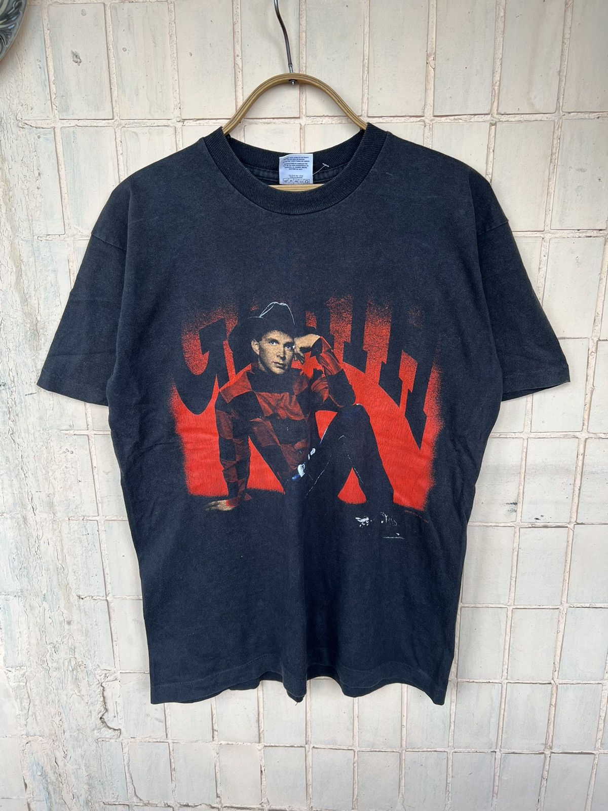 Band Tees Vintage Garth Brooks blue rose 1994 world tour Size US L / EU 52-54 / 3 - 1 Thumbnail