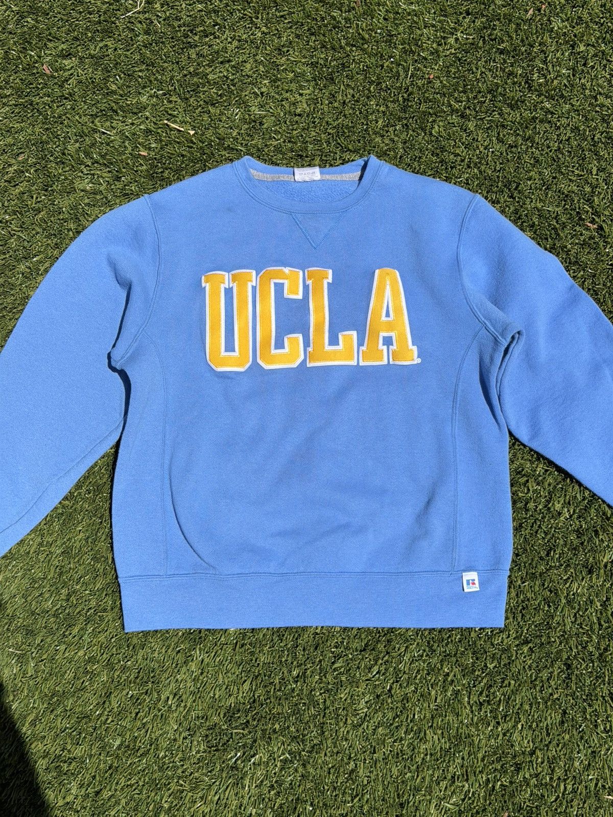 Russell Athletic Vintage UCLA crew neck Size US M / EU 48-50 / 2 - 1 Thumbnail