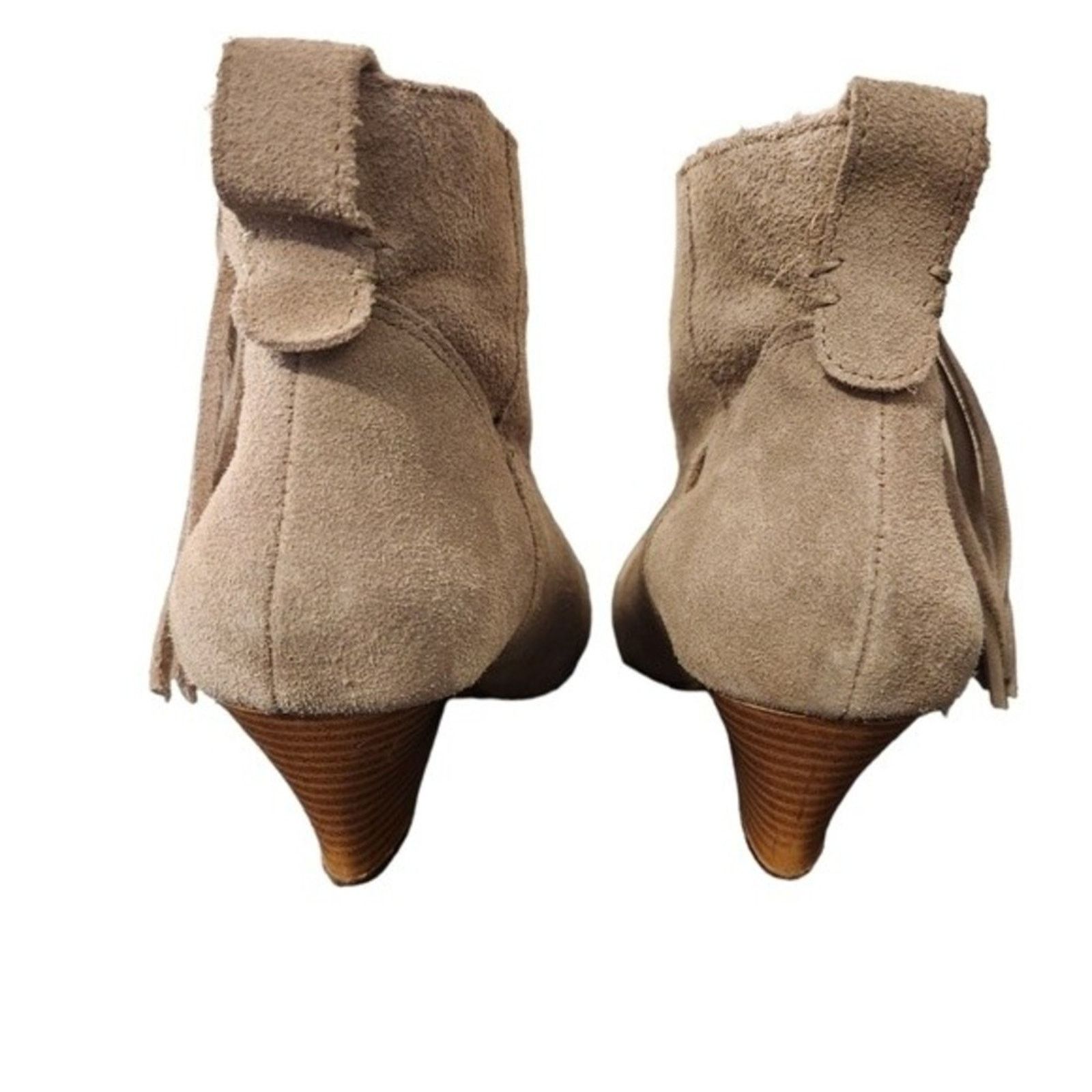 American Eagle Outfitters American Eagle Outfitters Fringe Suede Booties 7 Size US 7 / IT 37 - 9 Thumbnail