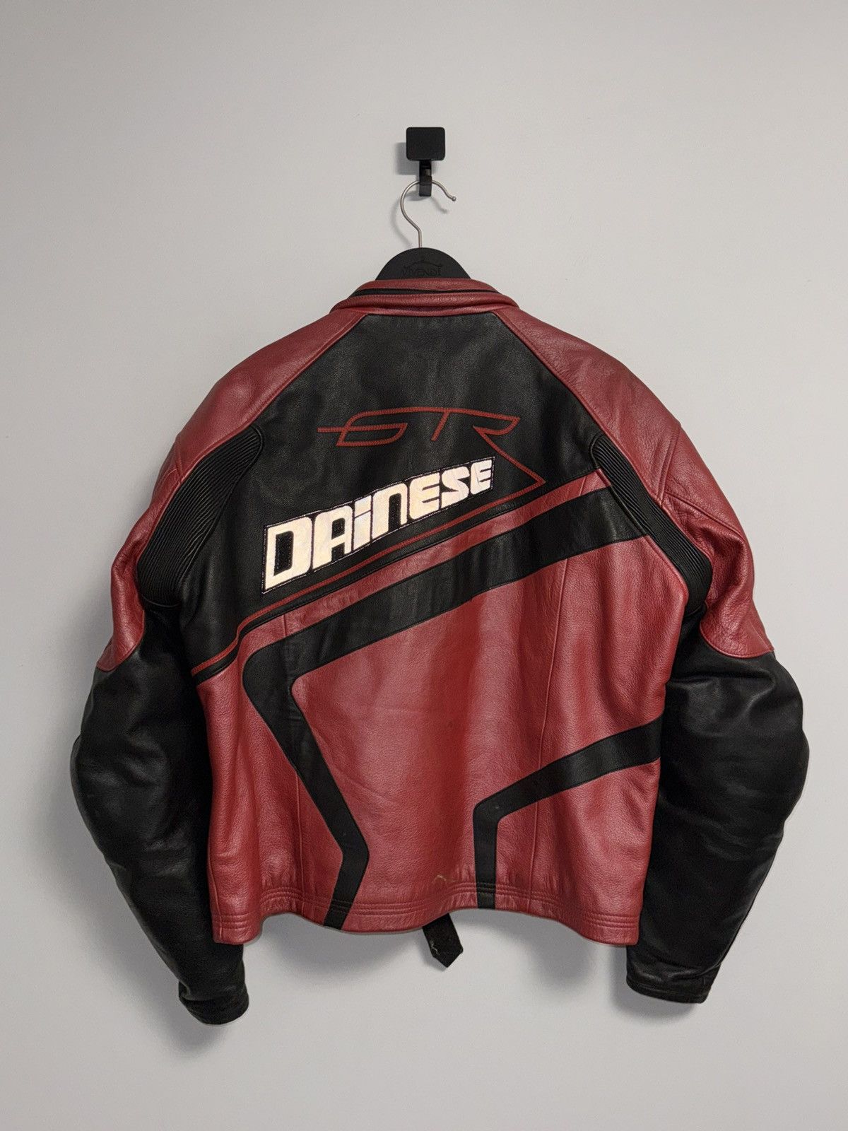 Dainese DAINESE GTR Superbike Men's Motorcycle Jacket Made in ITALY Size US M / EU 48-50 / 2 - 21 Thumbnail