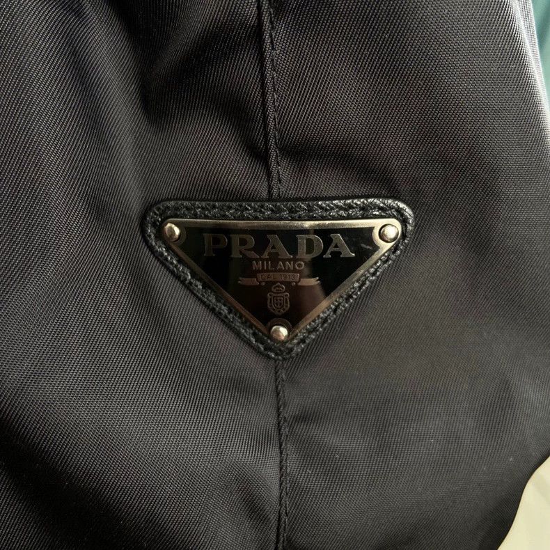 Prada Prada Triangle logo zipper jacket 2501-Nextarrow Size US M / EU 48-50 / 2 - 5 Thumbnail
