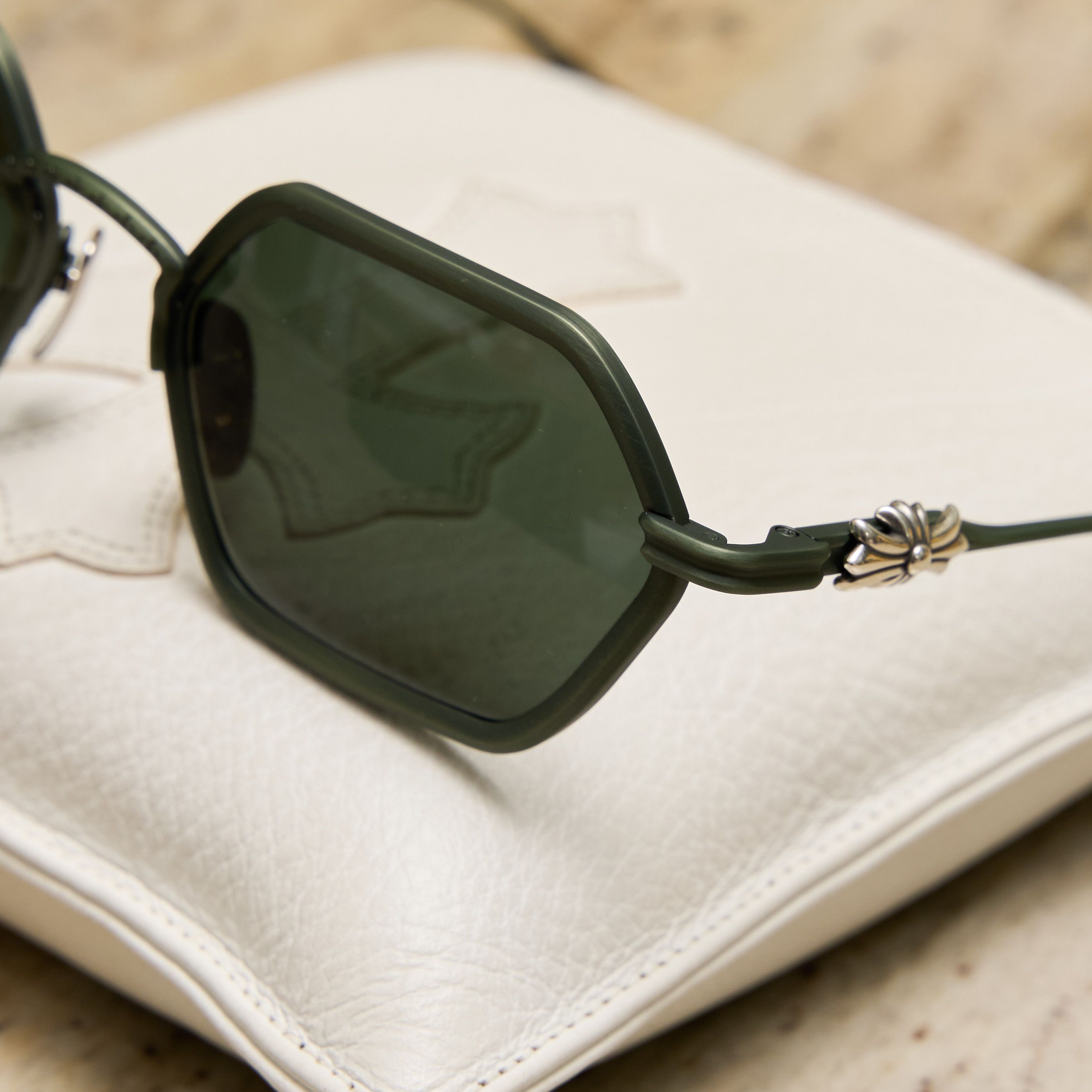Chrome Hearts CHROME HEARTS DATASS BRUSHED DARK OLIVE Size ONE SIZE - 3 Thumbnail