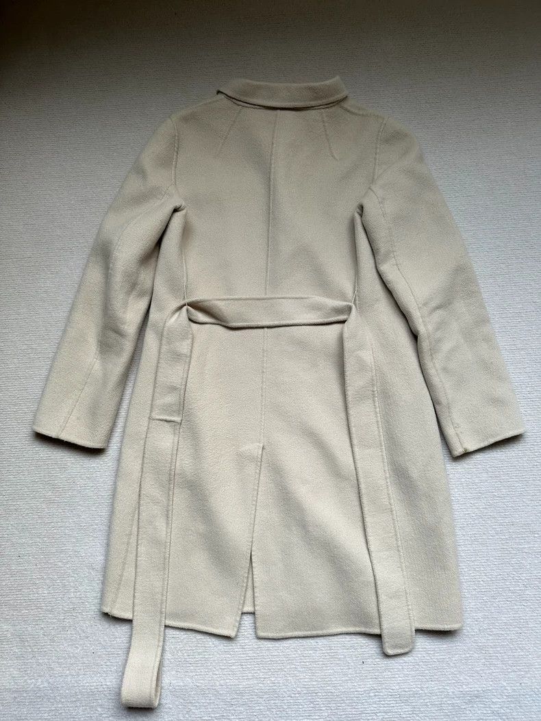 Max Mara Max Mara Wool woolen overcoat Size M / US 6-8 / IT 42-44 - 2 Thumbnail