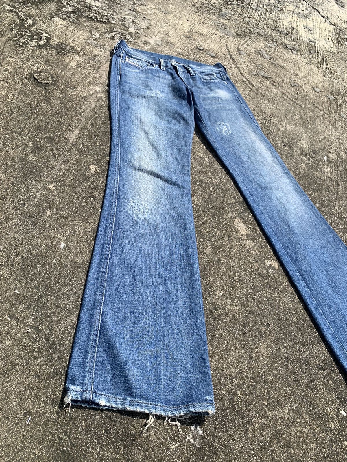 Diesel × Le Grande Bleu (L.G.B.) Steal 🔥 Flare diesel distressed bootcut jeans Size 27" / US 4 / IT 40 - 5 Thumbnail