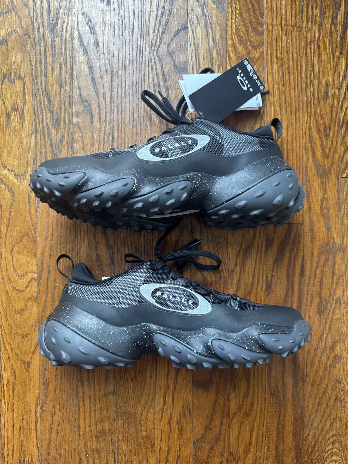 Oakley × Palace Palace x Oakley Edge Flex Sneaker NEW Size US 10 / EU 43 - 1 Thumbnail