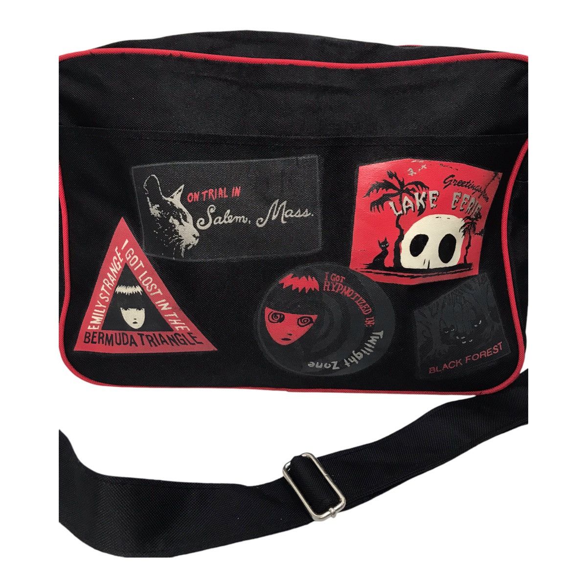 Anime × Japanese Brand × Vintage Emily Have Bad Trip Vintage Messenger Black Sling Bag Size ONE SIZE - 4 Thumbnail