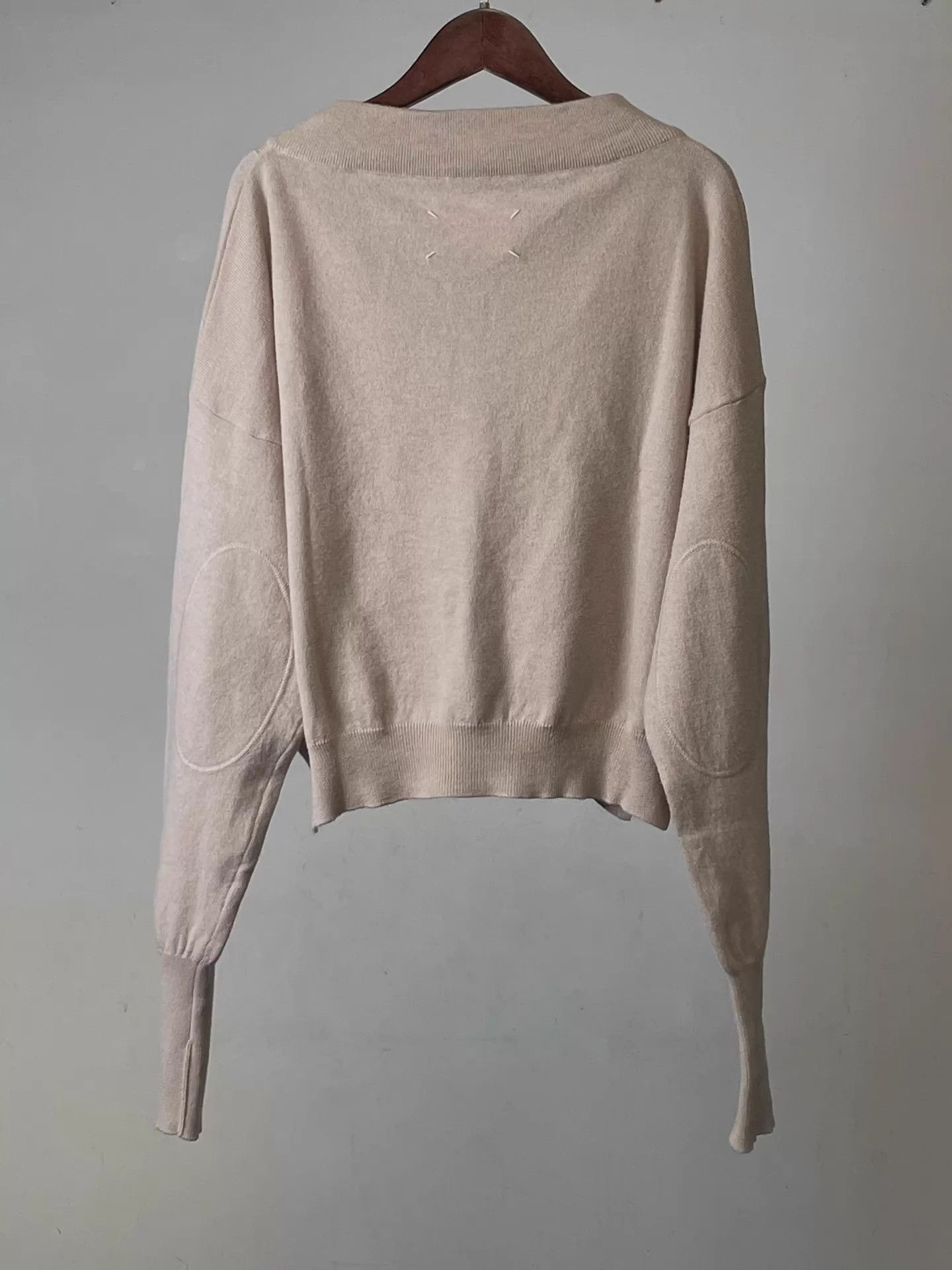 Maison Margiela Maison Margiela FW19 Blush Pink Wide-Shoulder Wool Sweater S Size S / US 4 / IT 40 - 4 Thumbnail