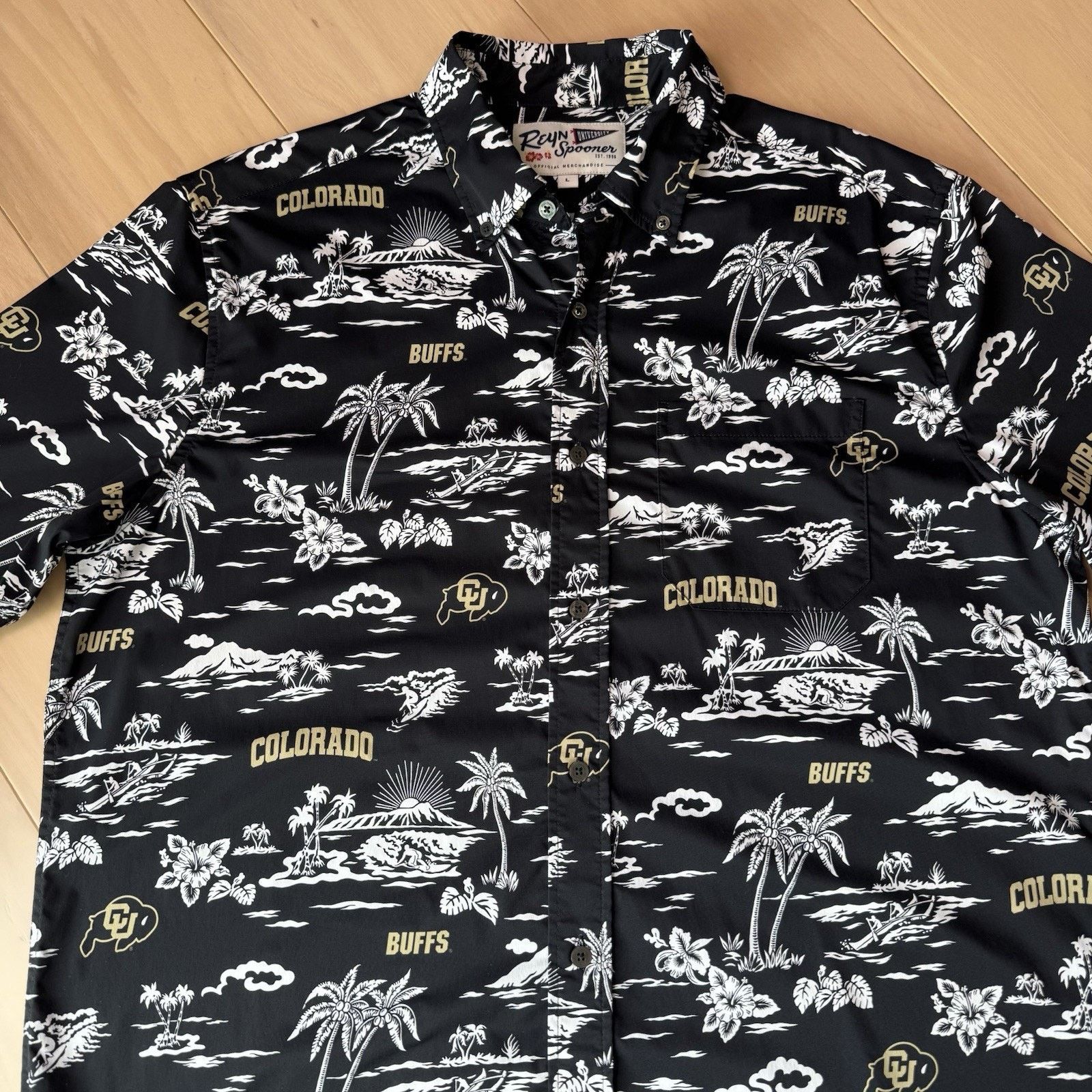 Reyn Spooner Reyn Spooner Colorado Buffaloes Shirt L Black Short Sleeve Size US L / EU 52-54 / 3 - 4 Thumbnail