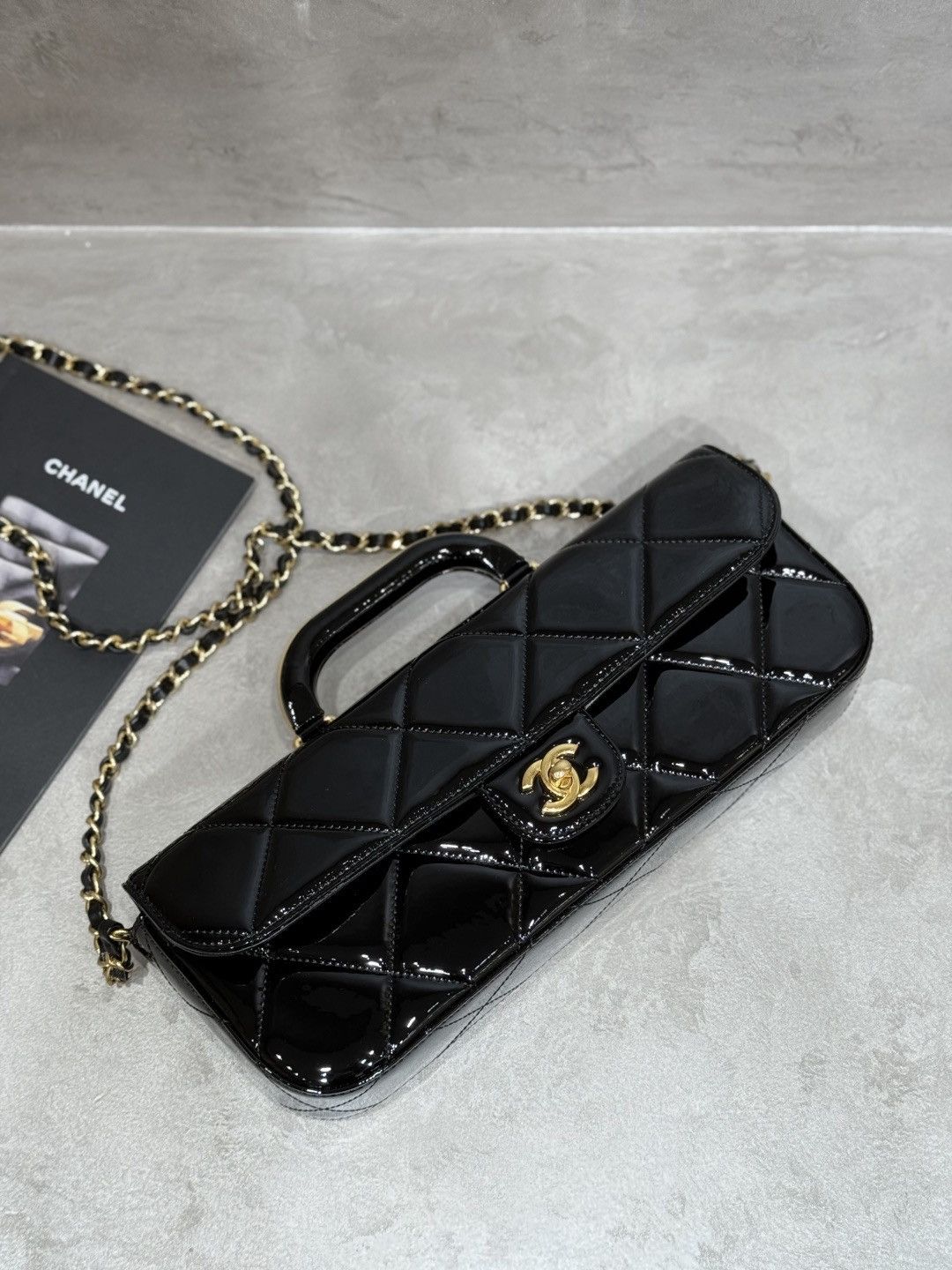 Chanel os11x0126 Size: OS / Large Flap Bag In Black Size ONE SIZE - 9 Thumbnail