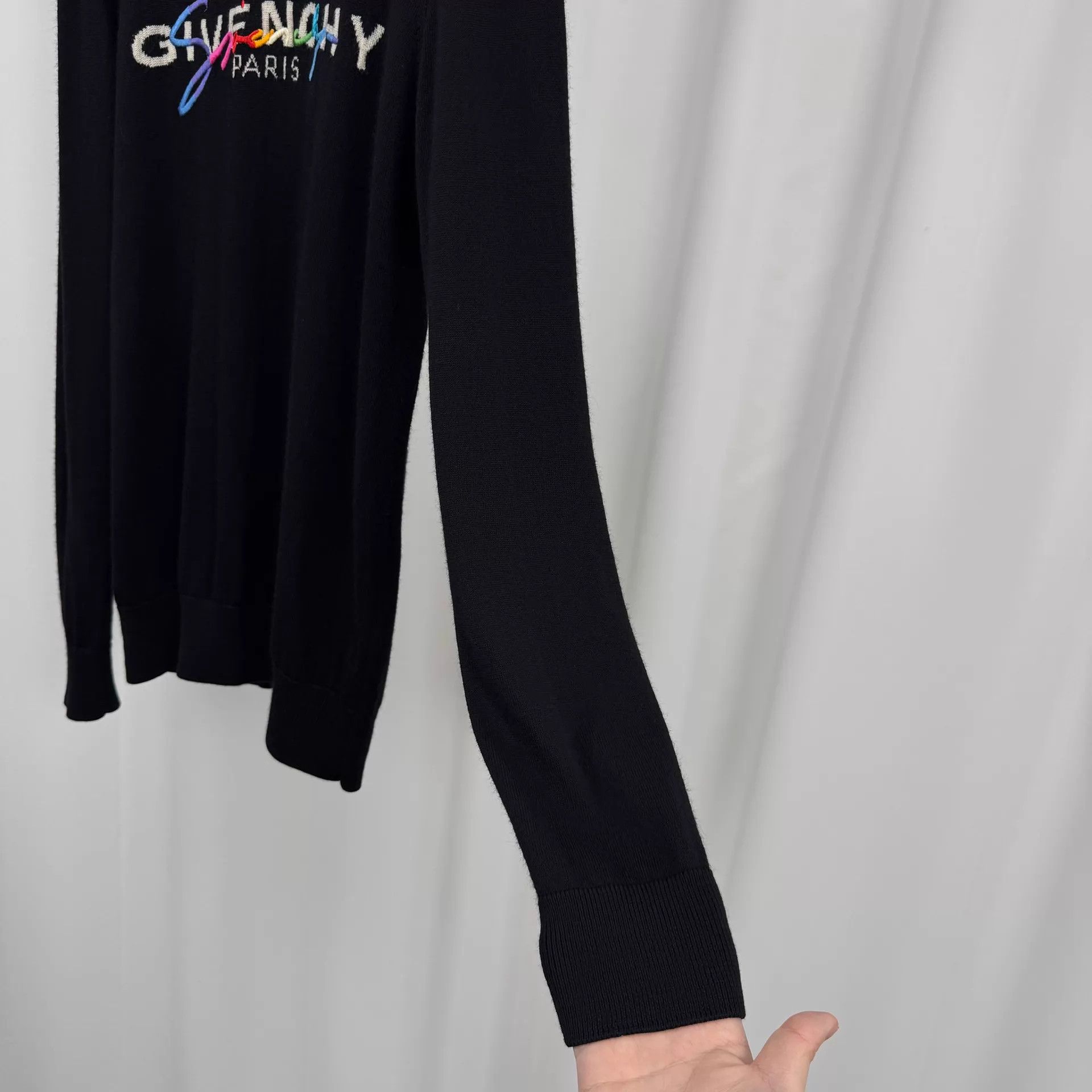 Givenchy GVC Rainbow Embroidered Logo Wool Sweater S 95New Size S / US 4 / IT 40 - 4 Thumbnail