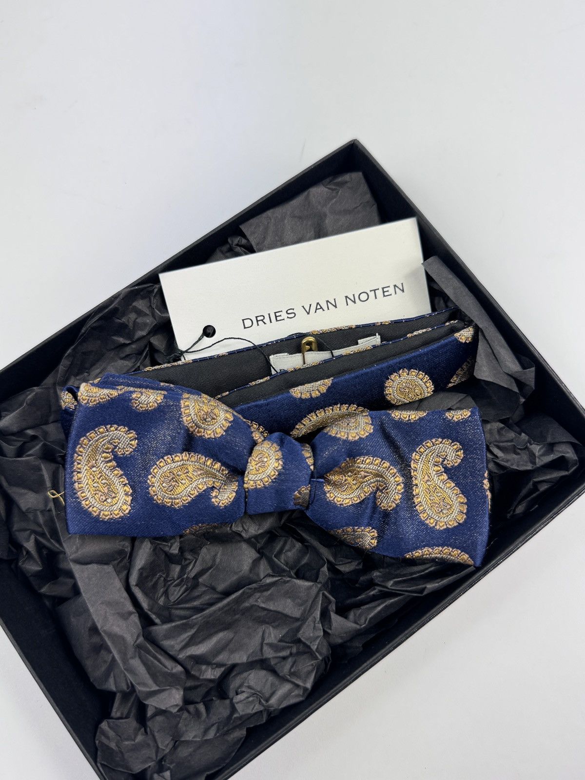 Dries Van Noten DRIES VAN NOTEN PAISLY SILK BOW-TIE Size ONE SIZE - 1 Thumbnail