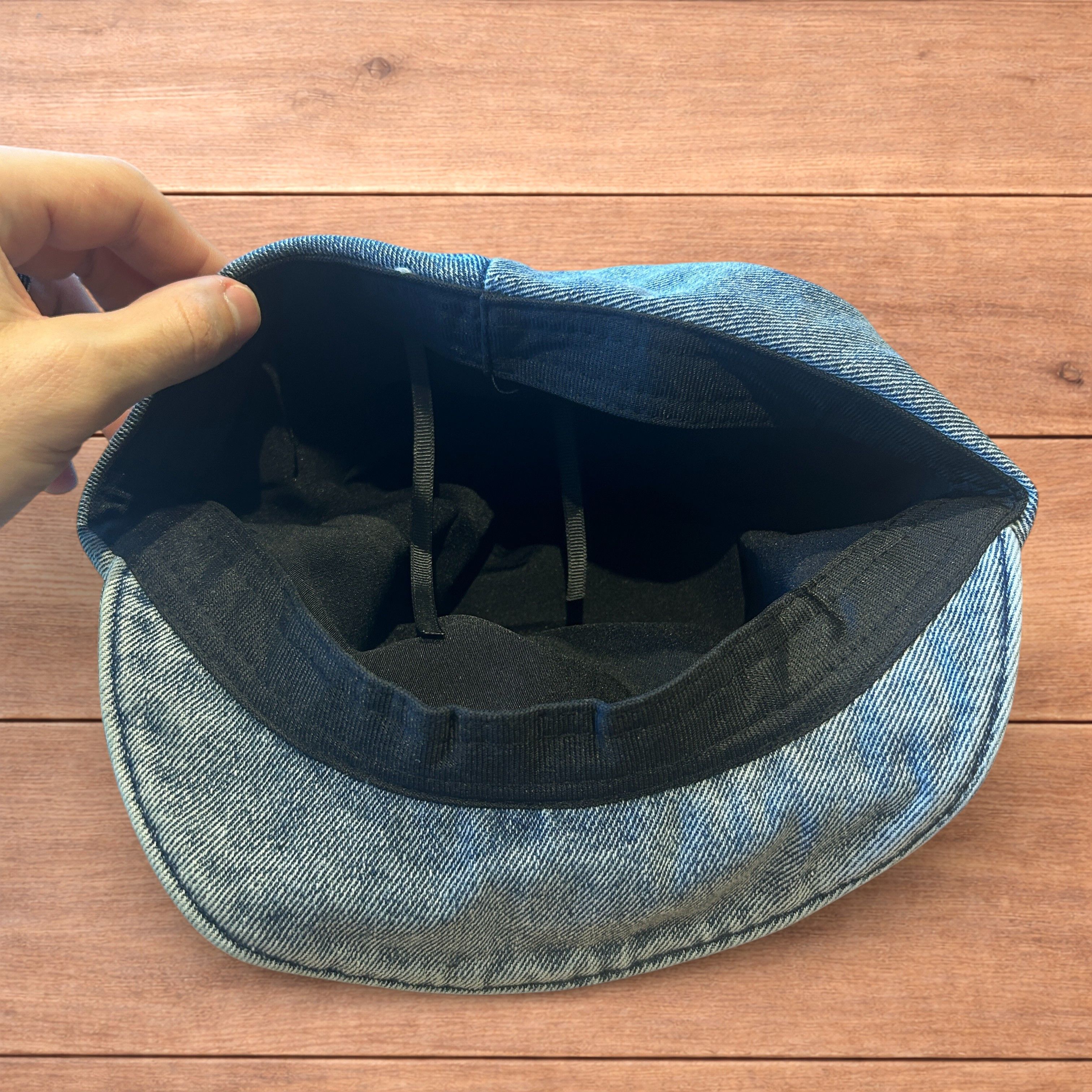 Japanese Brand Vintage style denim newsboy flat cap beret in mid blue. Size ONE SIZE - 7 Thumbnail