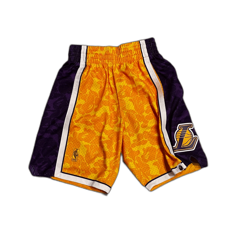Bape Lakers Team Short Pants with Graffiti Design Size US 26 / EU 42 - 1 Thumbnail