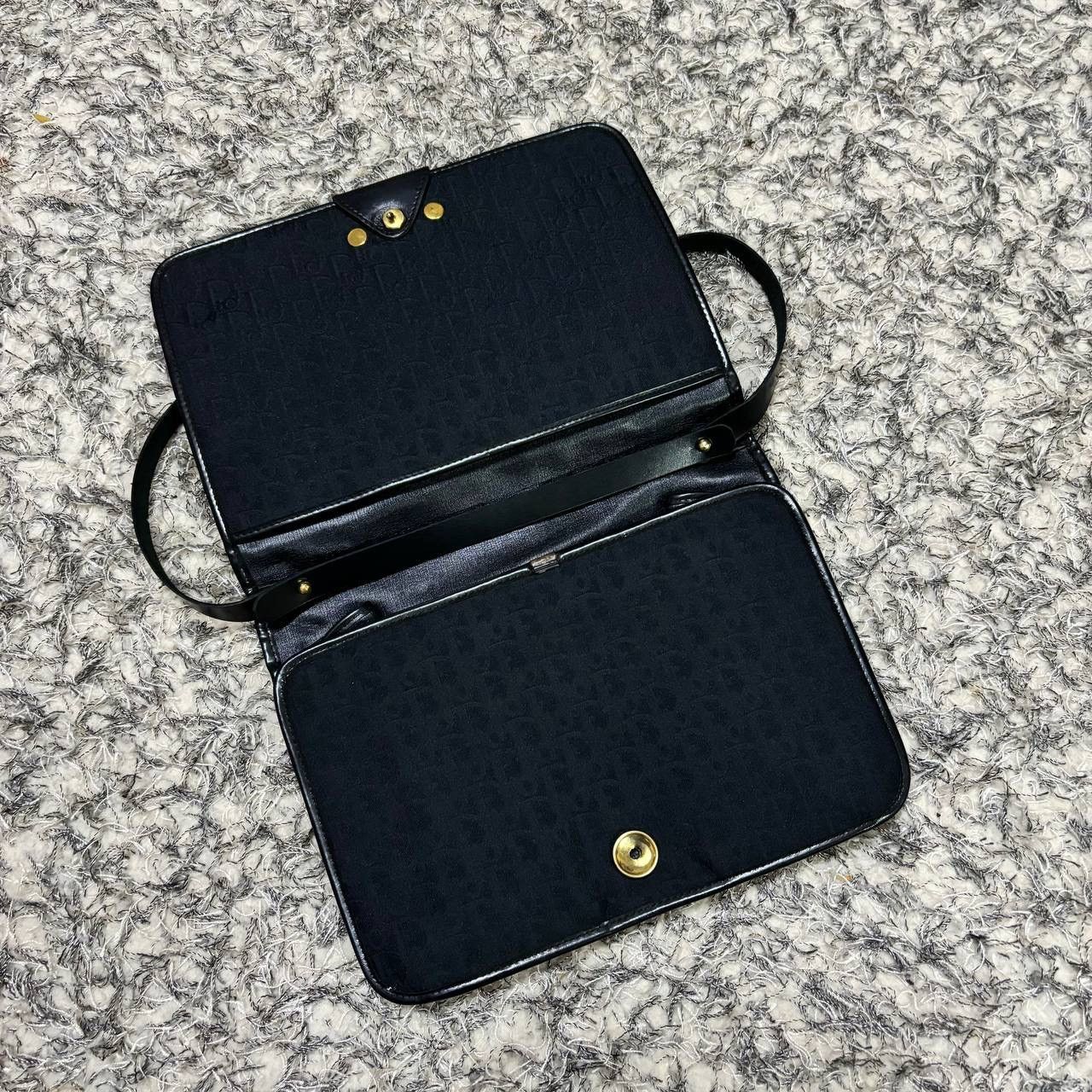 Christian Dior Monsieur Vtg Christian Dior Honeycomb Trotter Monogram Shoulder Bag Size ONE SIZE - 5 Thumbnail