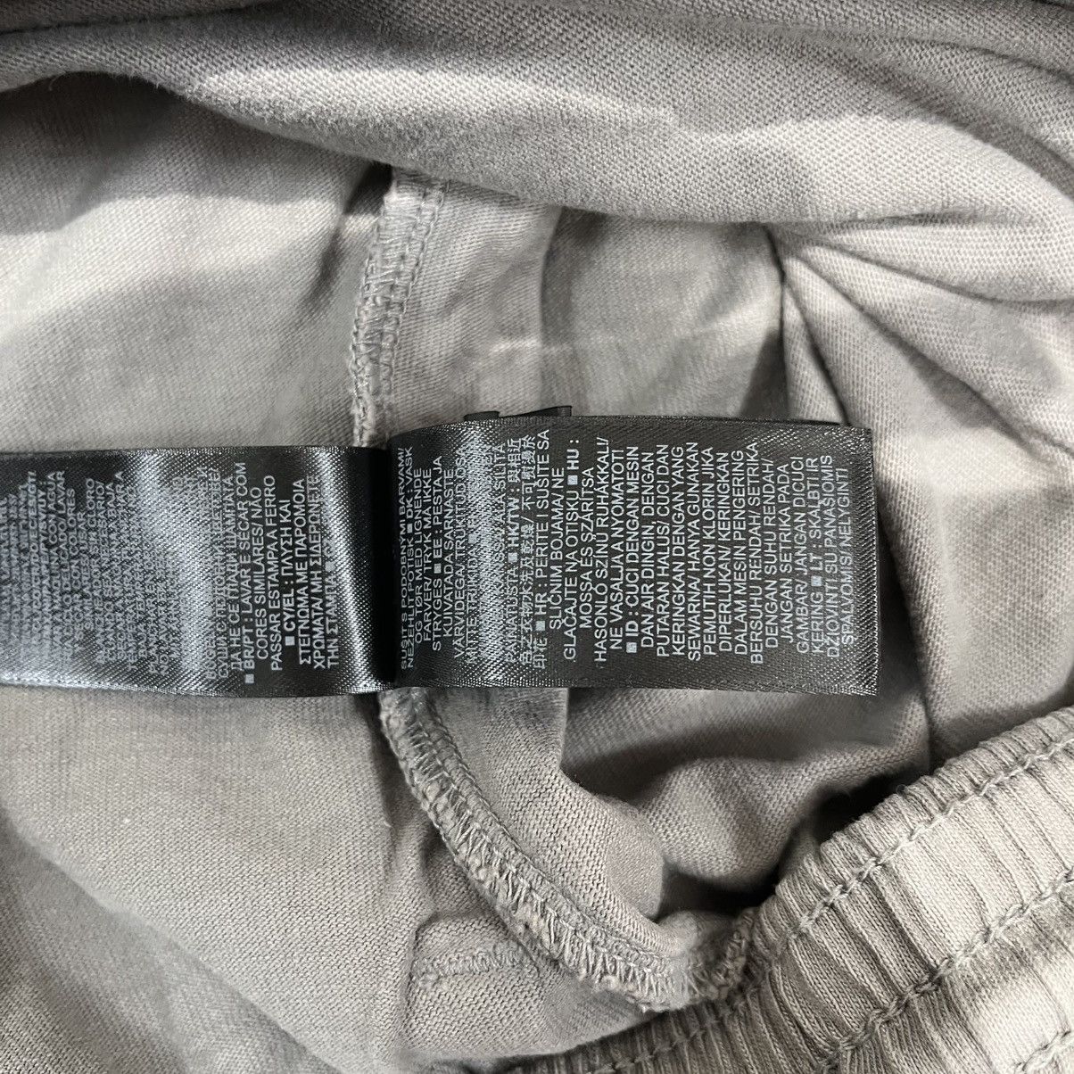 Gap × Yeezy Yeezy x Gap Fleece Jogging Pants Grey Size US 38 / EU 54 - 9 Thumbnail