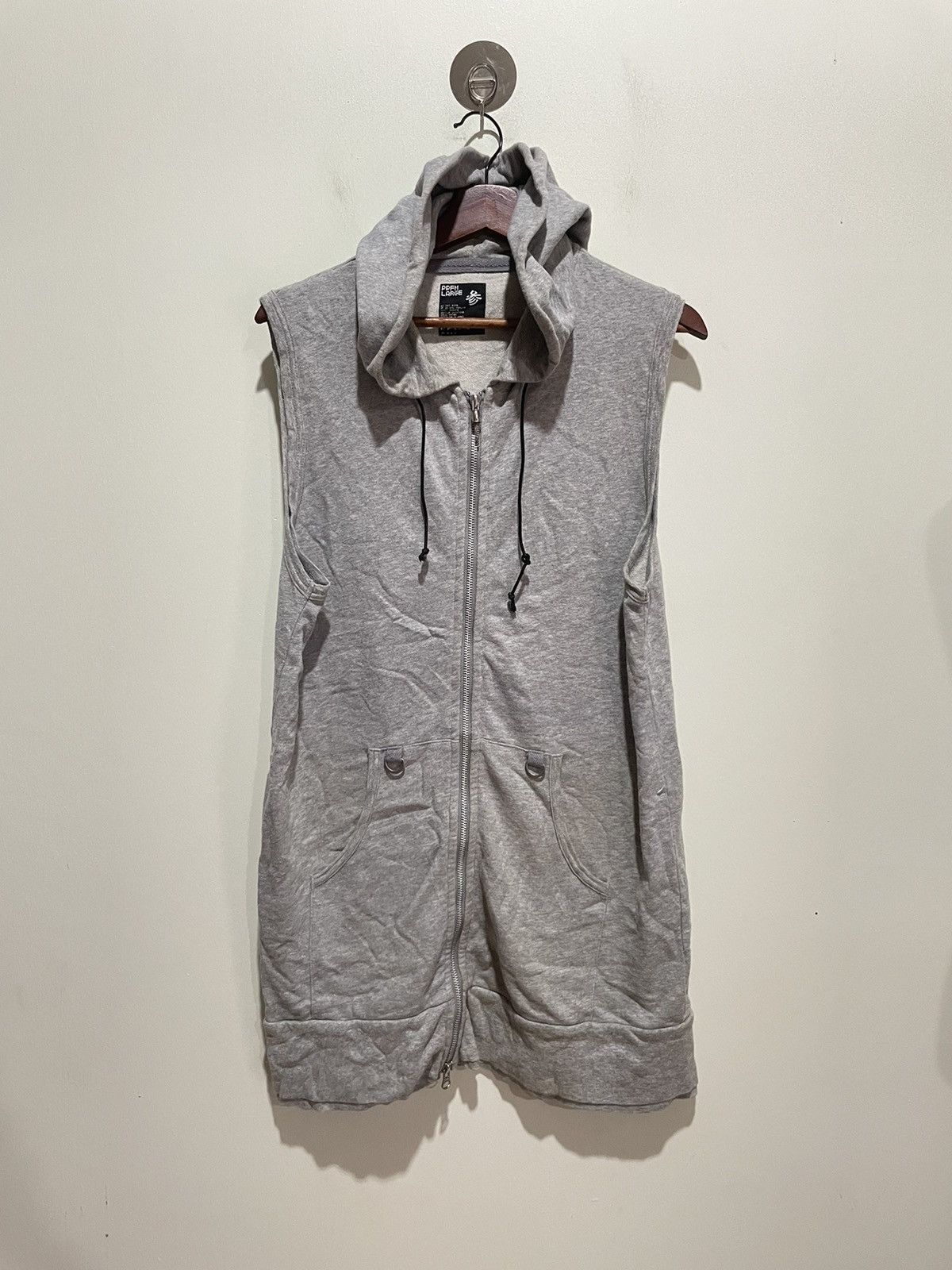 PPFM PPFM Nonsleeve with Hoodies Sweater Size US L / EU 52-54 / 3 - 1 Thumbnail