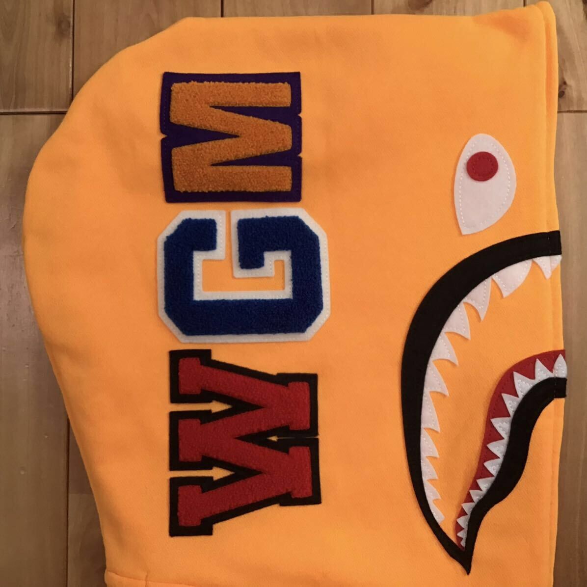 Bape BAPE Neon color shark full zip hoodie a bathing ape Size US L / EU 52-54 / 3 - 4 Thumbnail