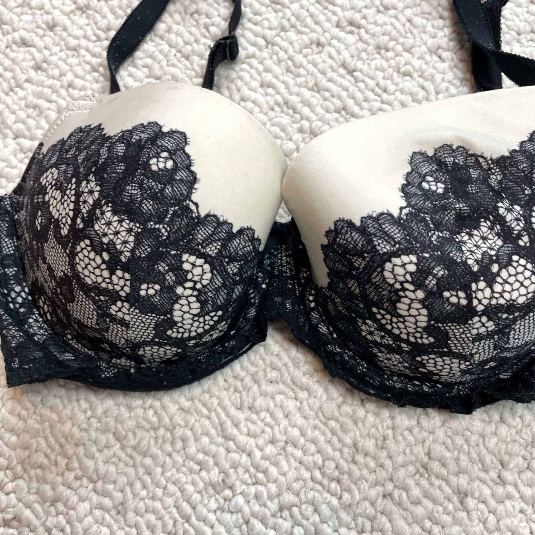 Victoria's Secret VICtoria's Secret Dream Angel Lined Demi/Demi Buste Double Bra Womens Black 32DD Size ONE SIZE - 3 Thumbnail