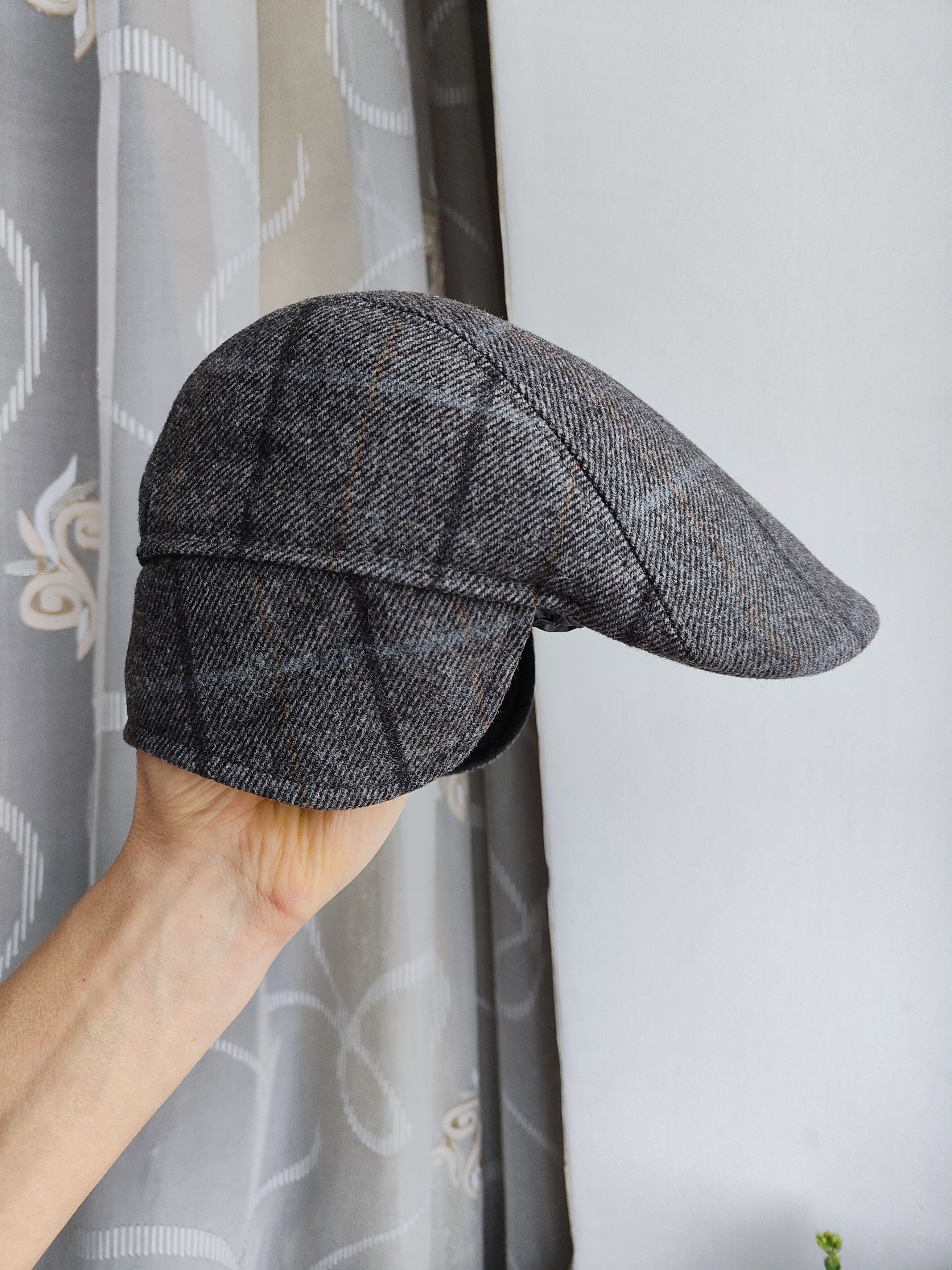 Designer Italian Woolen Flat Cap Hat Eight-blade Cap With Headphones Size ONE SIZE - 2 Thumbnail