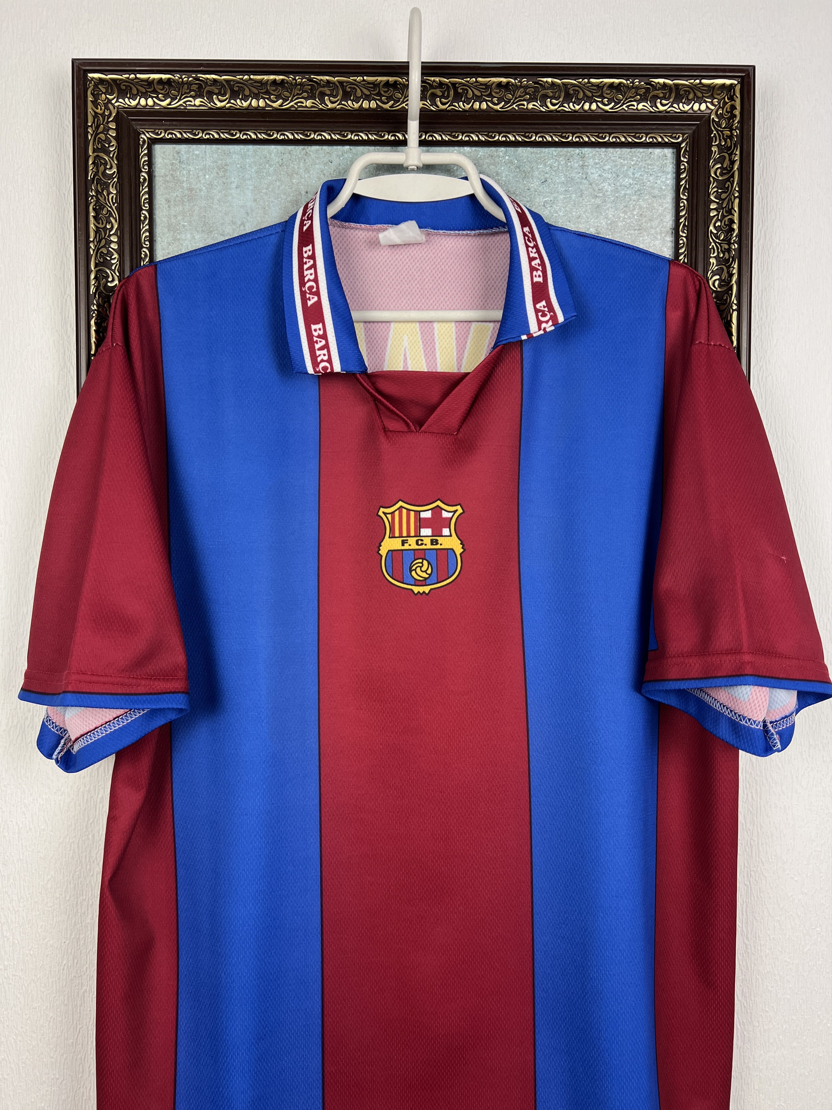 Vintage Barcelona Fun Jersey Football Shirt Rivaldo Camiseta Jersey Size US XL / EU 56 / 4 - 2 Thumbnail