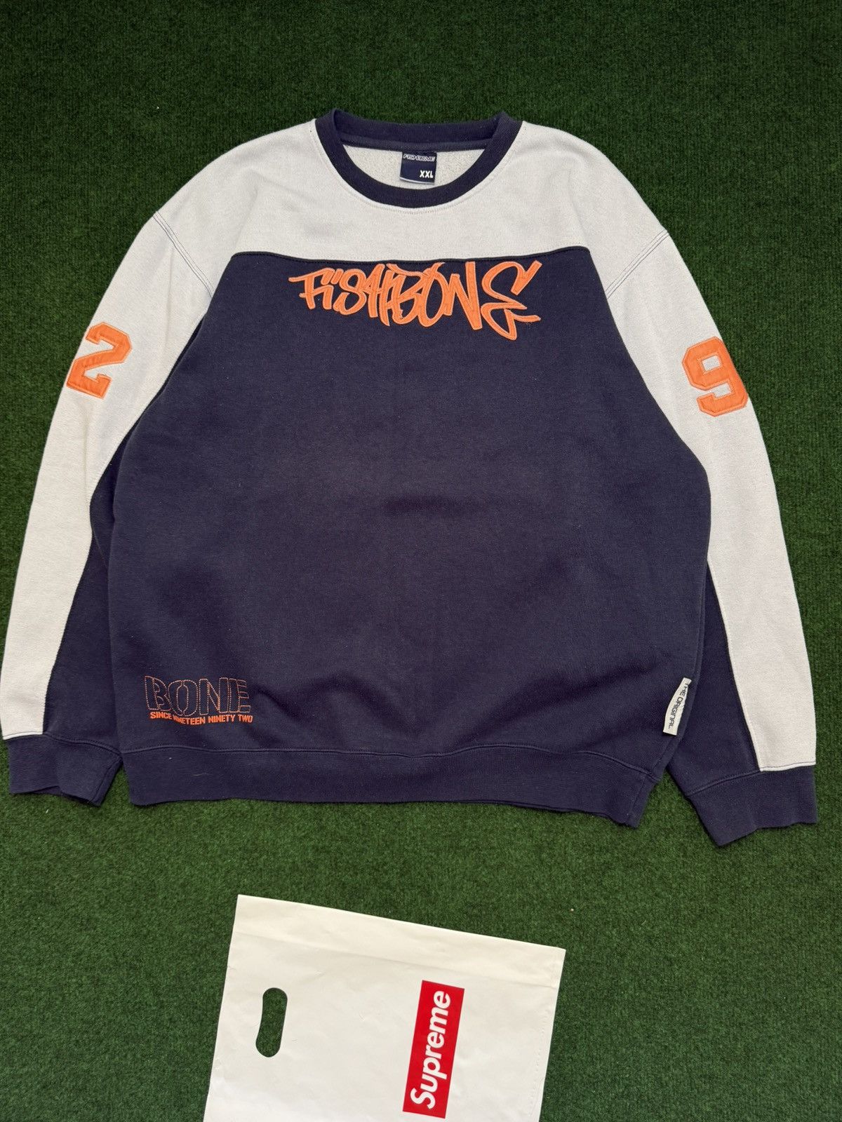 Japanese Brand Vintage sweater by the Japanese brand Fishbone Size US XXL / EU 58 / 5 - 1 Thumbnail