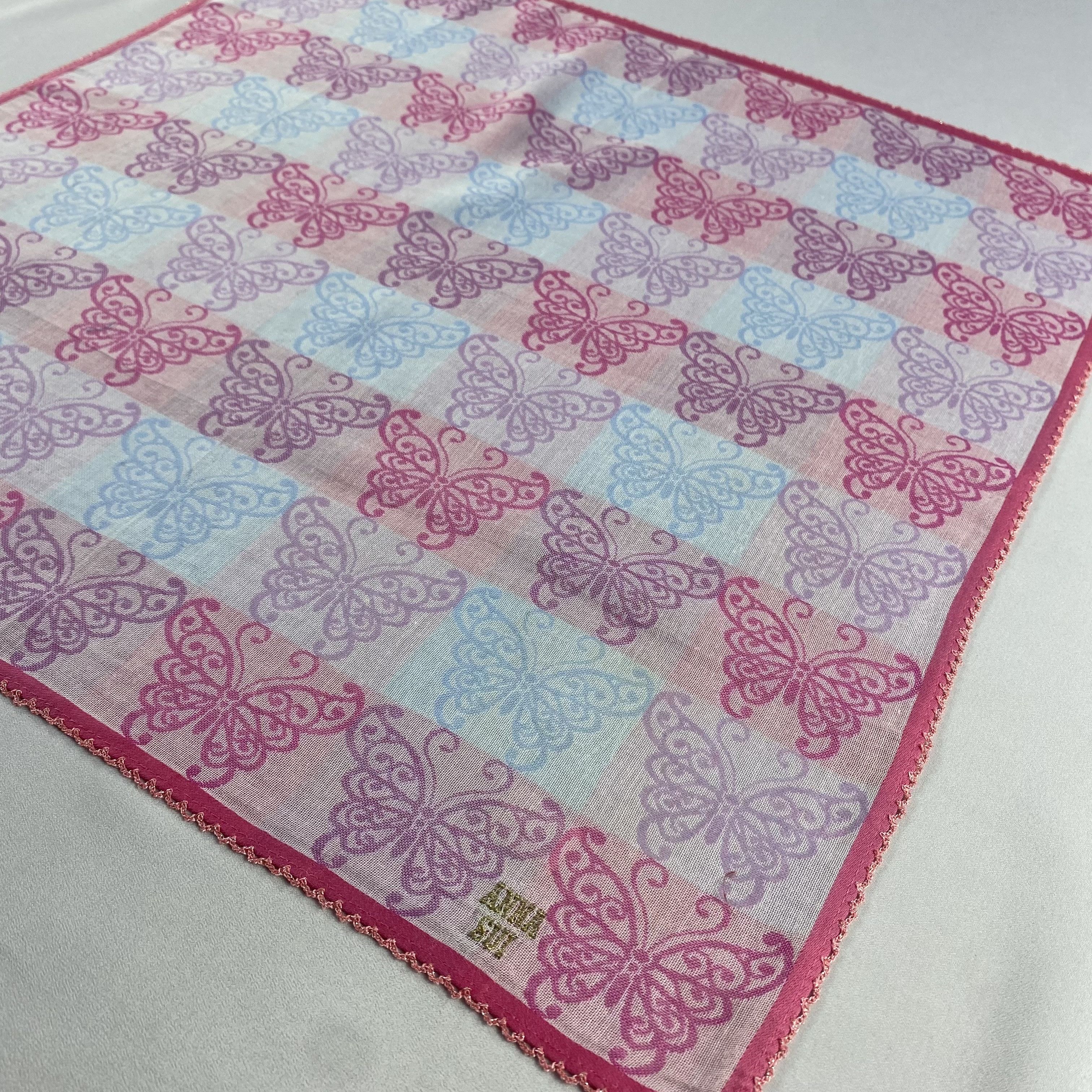 Vintage Anna Sui Bandana/ Handkerchief / Neckerchief-P1903 Size ONE SIZE - 2 Thumbnail