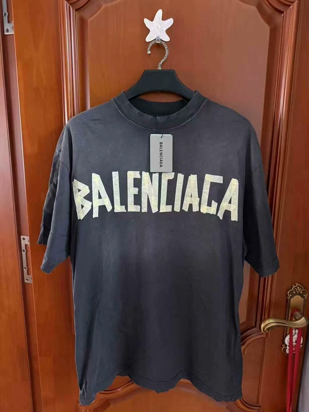 Balenciaga Balenciaga Tape Short Sleeve S Size US S / EU 44-46 / 1 - 1 Thumbnail