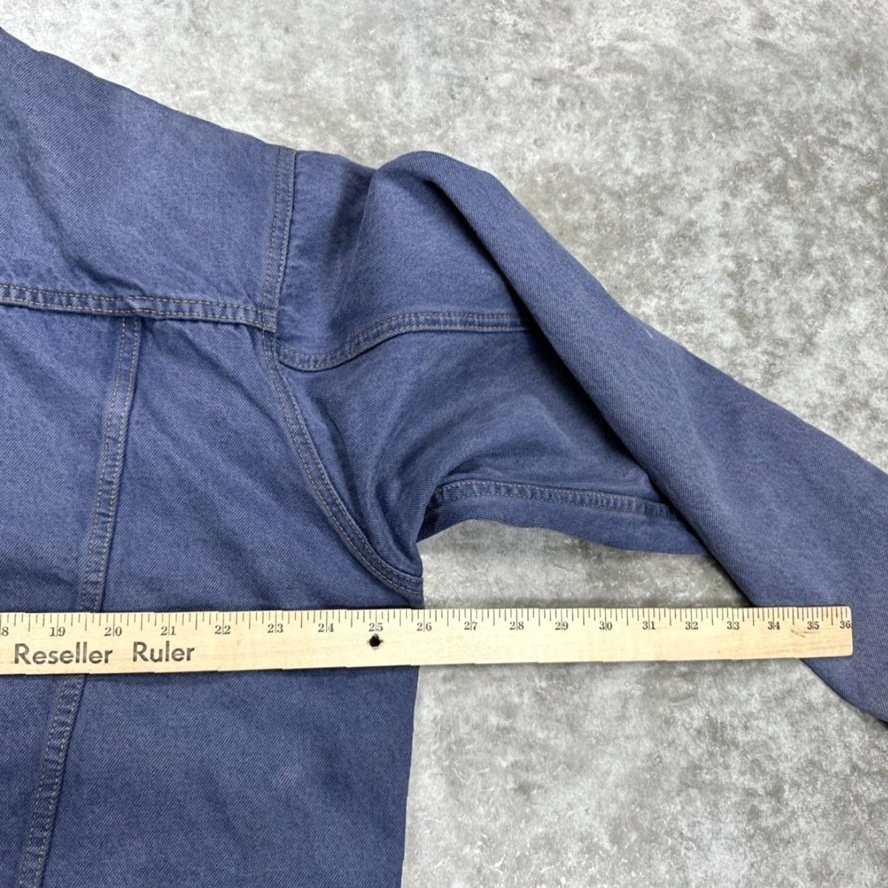Wrangler VINTAGE Wrangler Jacket Mens XL Denim Trucker Button Front Pockets Casual Workwear Blue Denim Bomber Style Size US XL / EU 56 / 4 - 7 Thumbnail