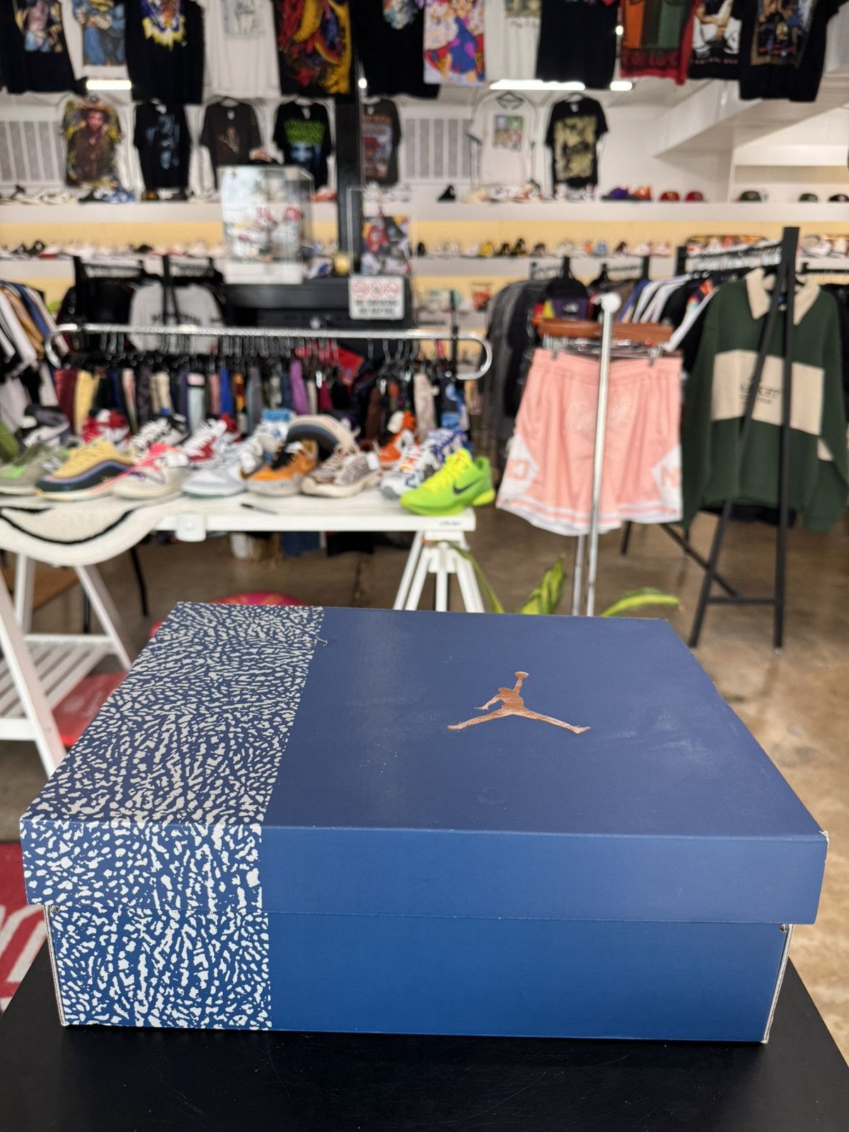 Jordan Brand Air Jordan 3 Wizards Size 10 (2023) Size US 10 / EU 43 - 13 Thumbnail