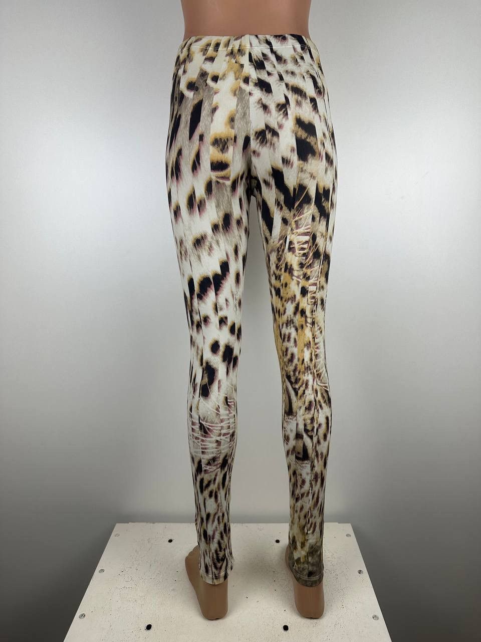 Roberto Cavalli Leggings Roberto Cavalli Size 27" / US 4 / IT 40 - 2 Thumbnail