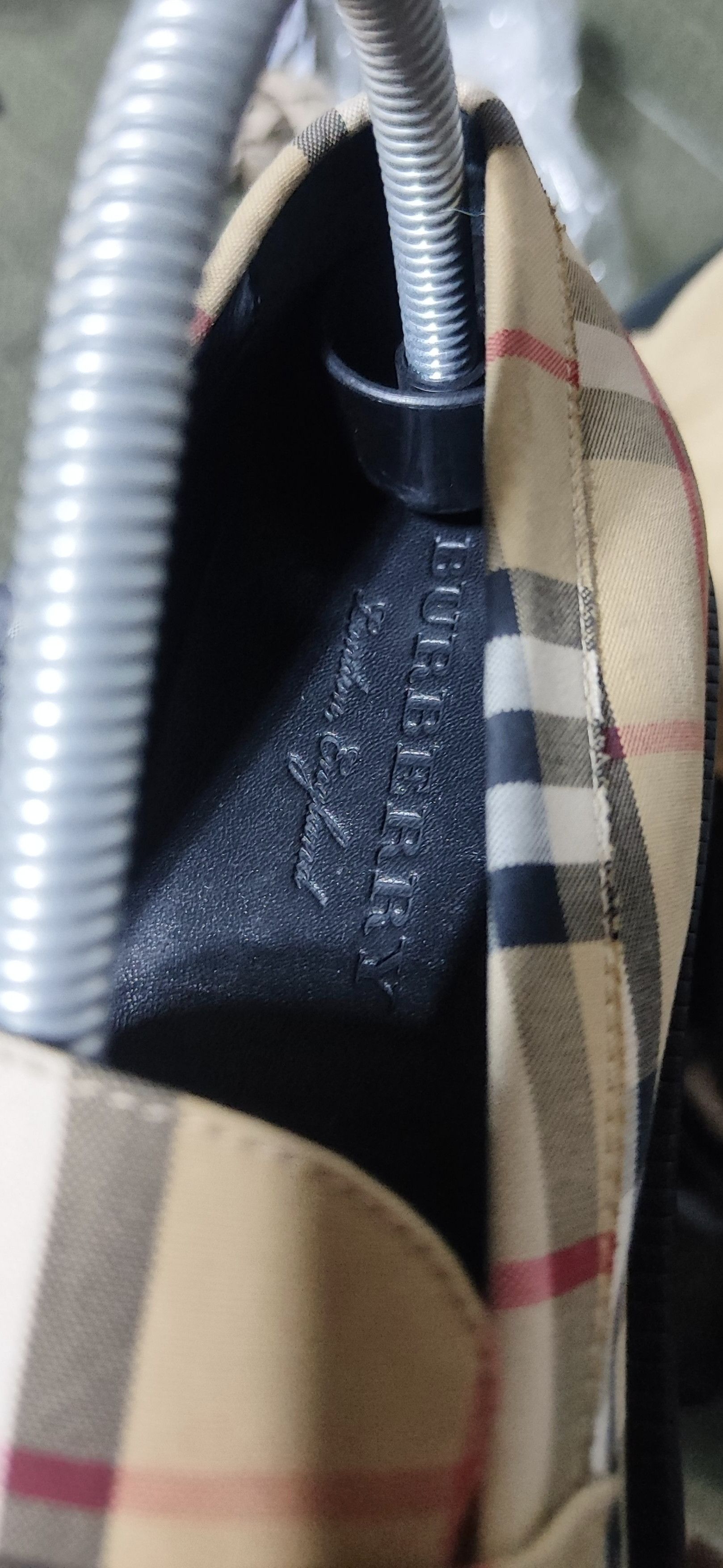 Burberry BURBERRY WOMEN'S BEDMONT CHECK LOAFERS Size US 9 / IT 39 - 12 Thumbnail