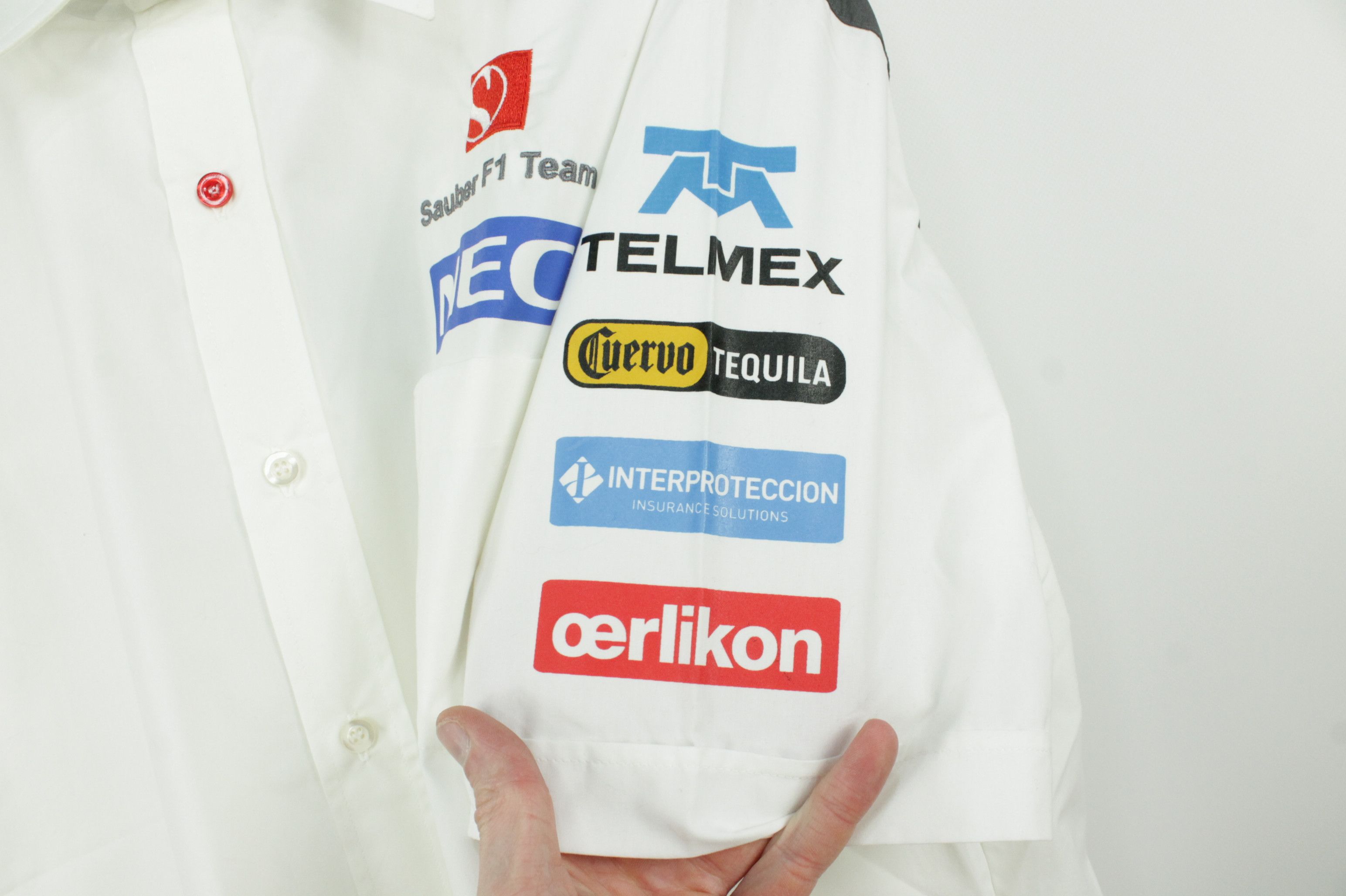 Formula 1 Sauber F1 Team 2014 Official Short Sleeve White Shirt Men's Size US XXL / EU 58 / 5 - 6 Thumbnail