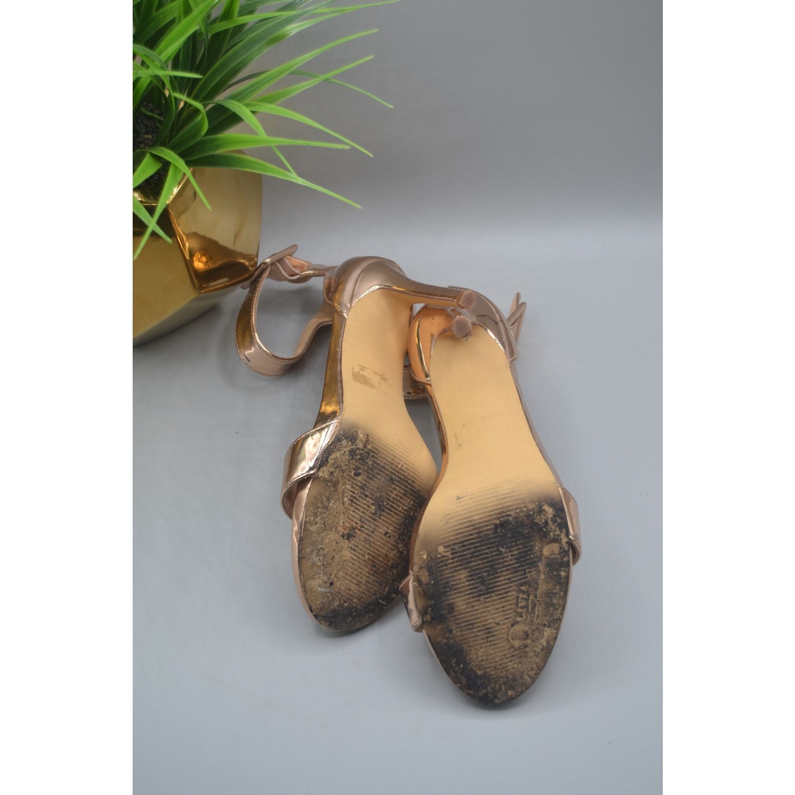 Other Olivia Ferguson Rose Gold Metallic Preloved size 7 Heels Size US 7 / IT 37 - 5 Thumbnail
