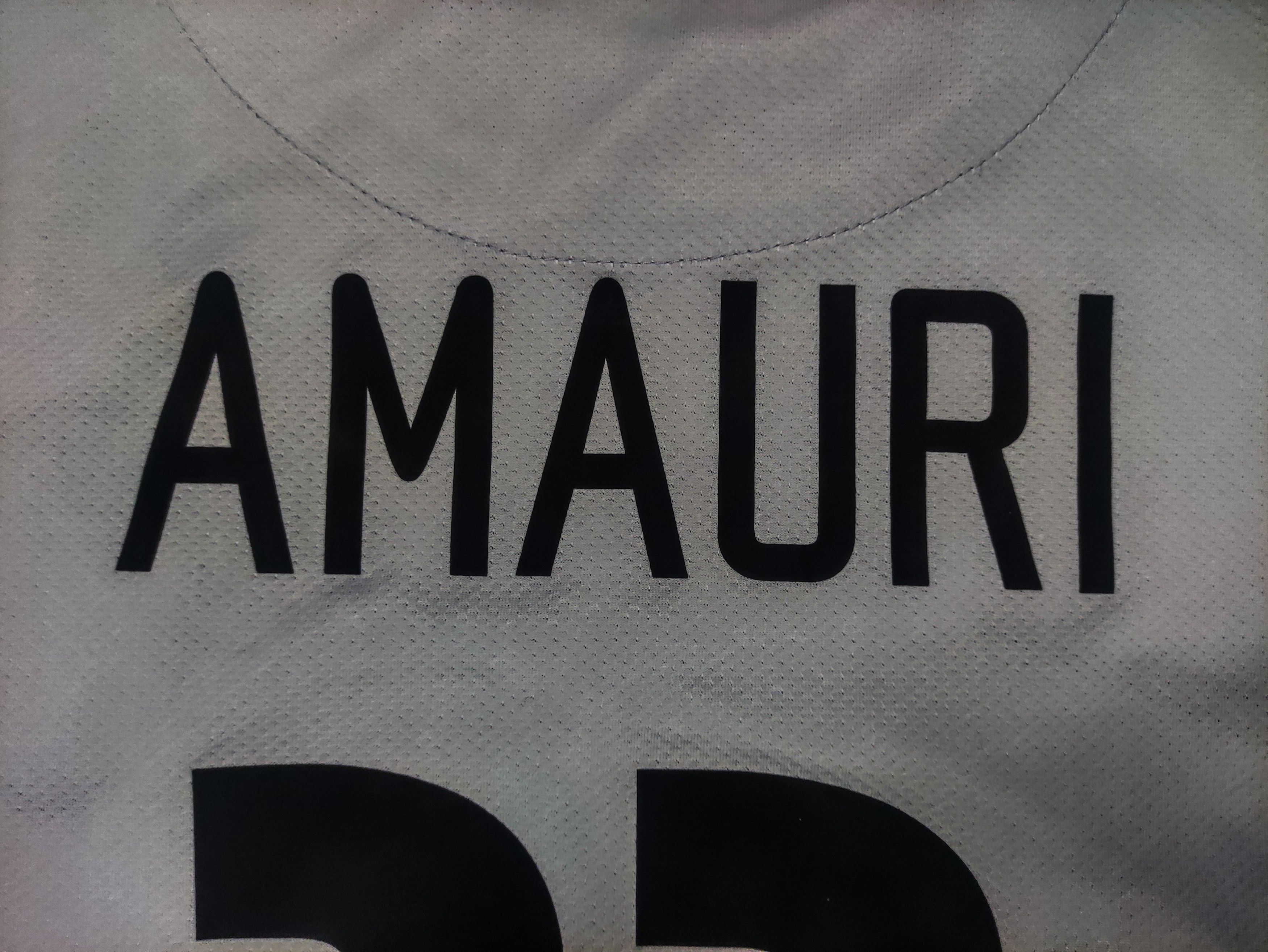 Nike Amauri #11 Juventus FC 2009 2010 Nike Away Shirt Kit Jersey Size US S / EU 44-46 / 1 - 13 Thumbnail