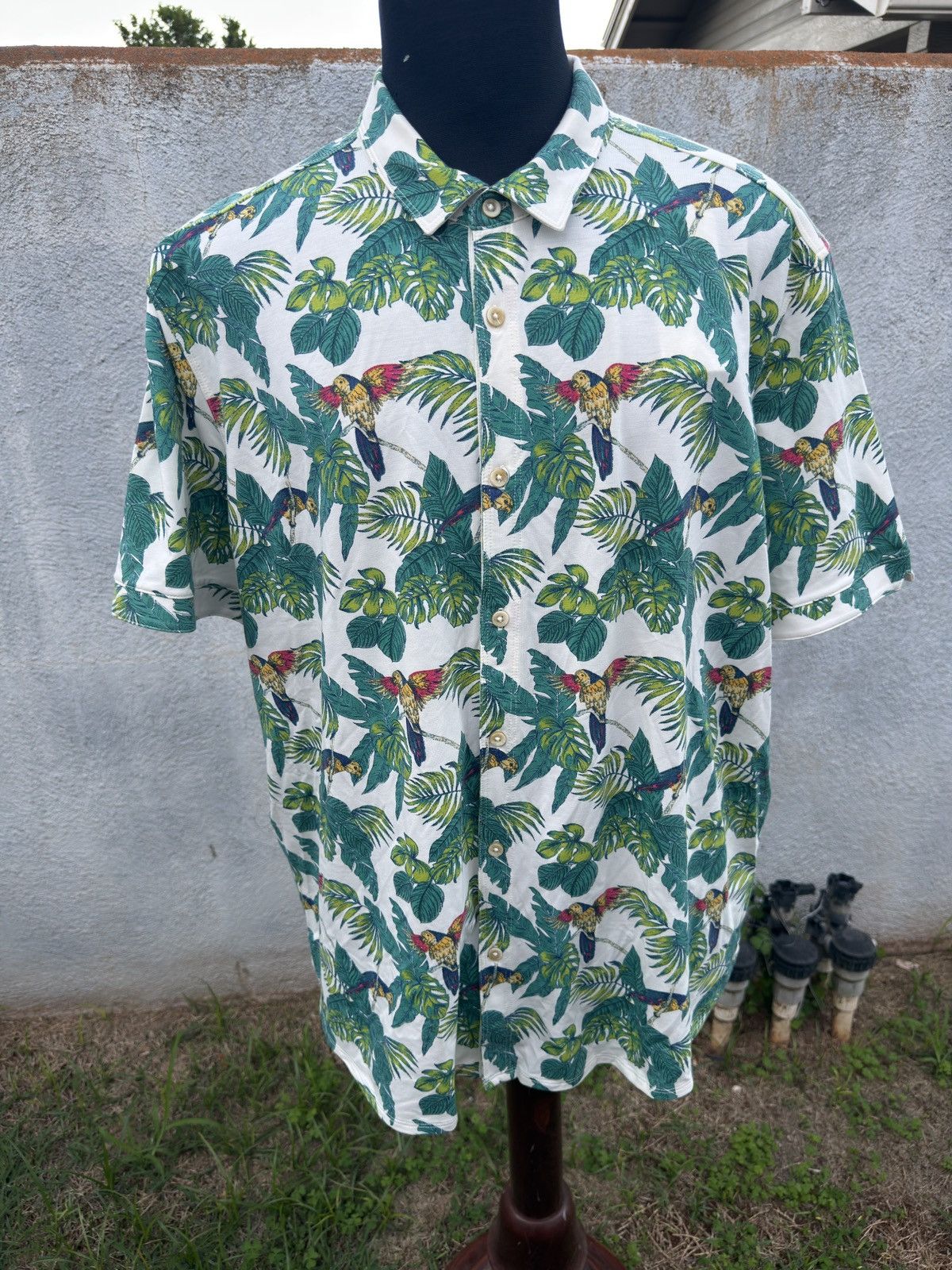 Tommy Bahama New Tommy Bahama Men's 2XL Green Tropical Islandzone Parrot Size US XXL / EU 58 / 5 - 1 Thumbnail
