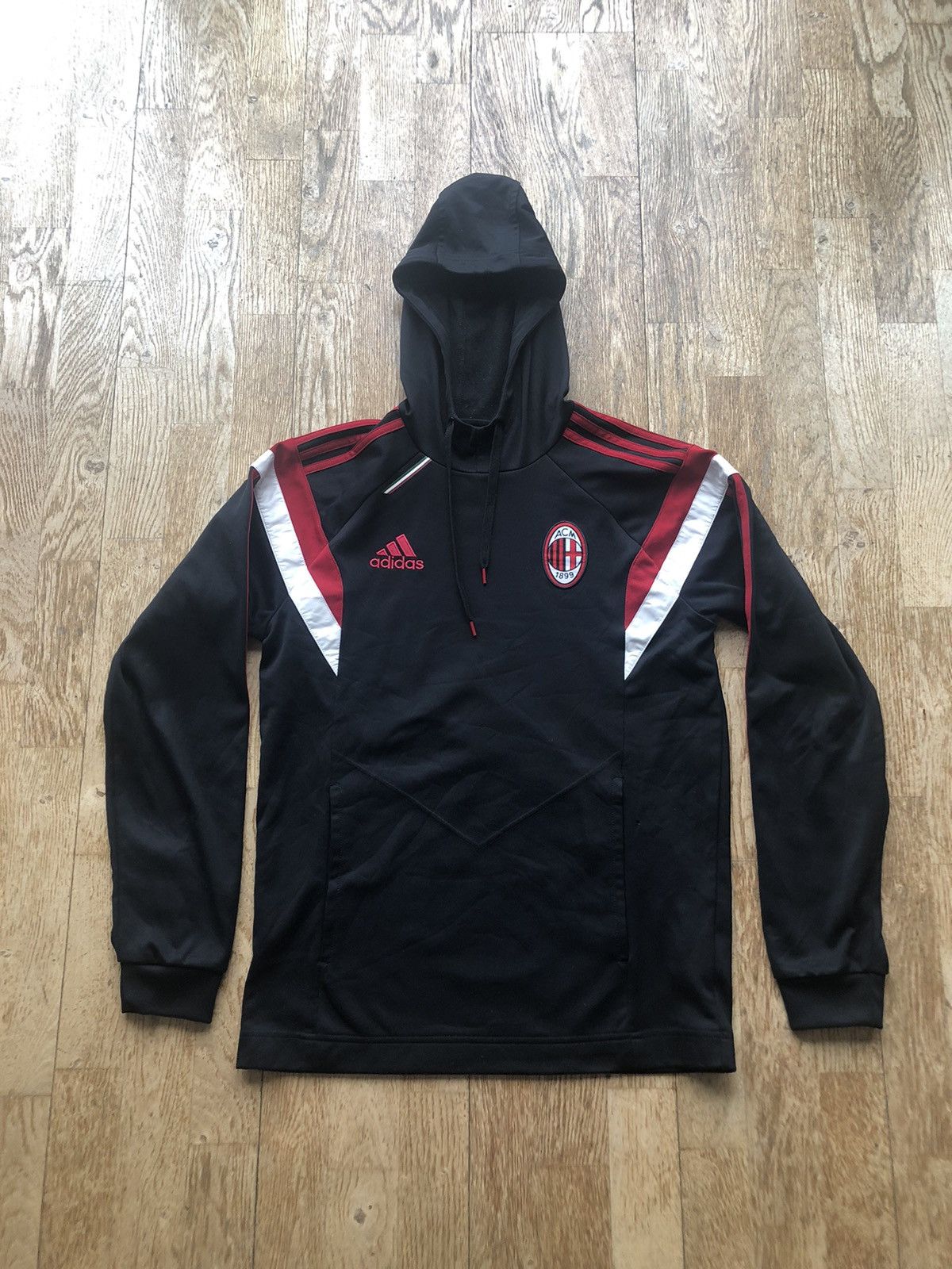 Adidas × Vintage VINTAGE AC MILAN ADIDAS FOOTBALL SOCCER SWEATSHIRT Size US S / EU 44-46 / 1 - 1 Thumbnail