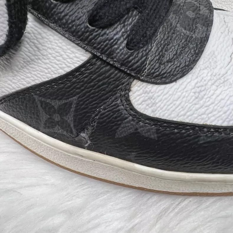 Louis Vuitton Louis Vuitton HighTop Casual Shoes Size 6-2506 Size US 6 / EU 39 - 6 Thumbnail