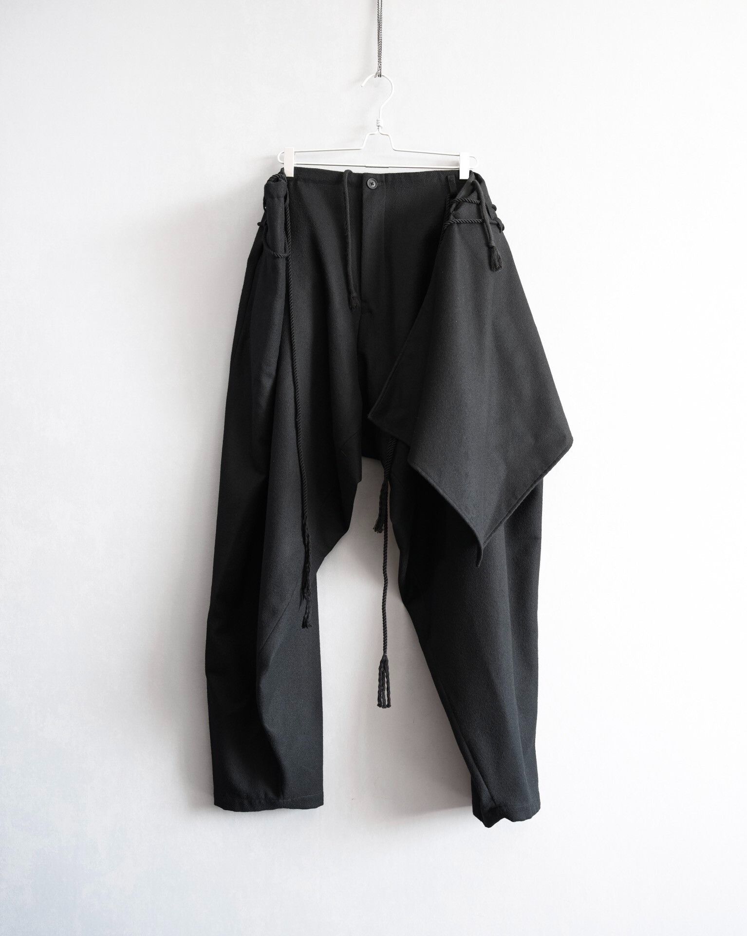 Yohji Yamamoto Yohji Yamamoto Dropped Crotch Pants Size US 28 / EU 44 - 1 Thumbnail