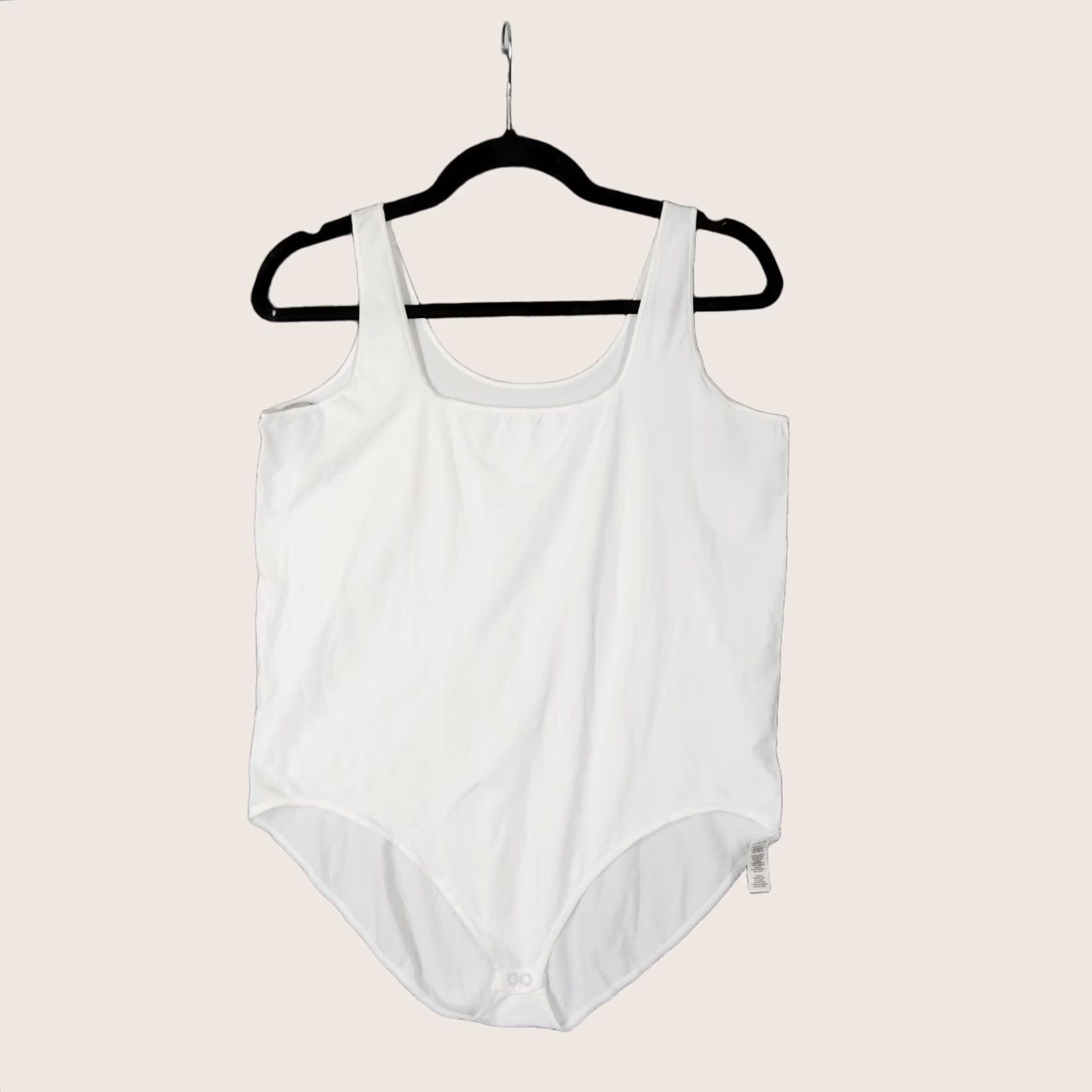 SKIMS SKIMS Bodysuit Womens Essential Scoop Neck White 4XL Plus Adults Size XXL / US 16-18 / IT 52-54 - 1 Thumbnail