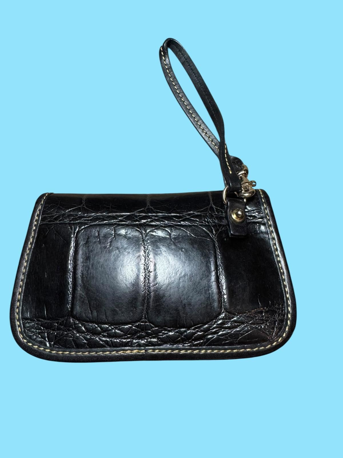 Dooney & Bourke Dooney and Bourke Black Crocodile-Patterned Leather Wristlet Size ONE SIZE - 2 Thumbnail