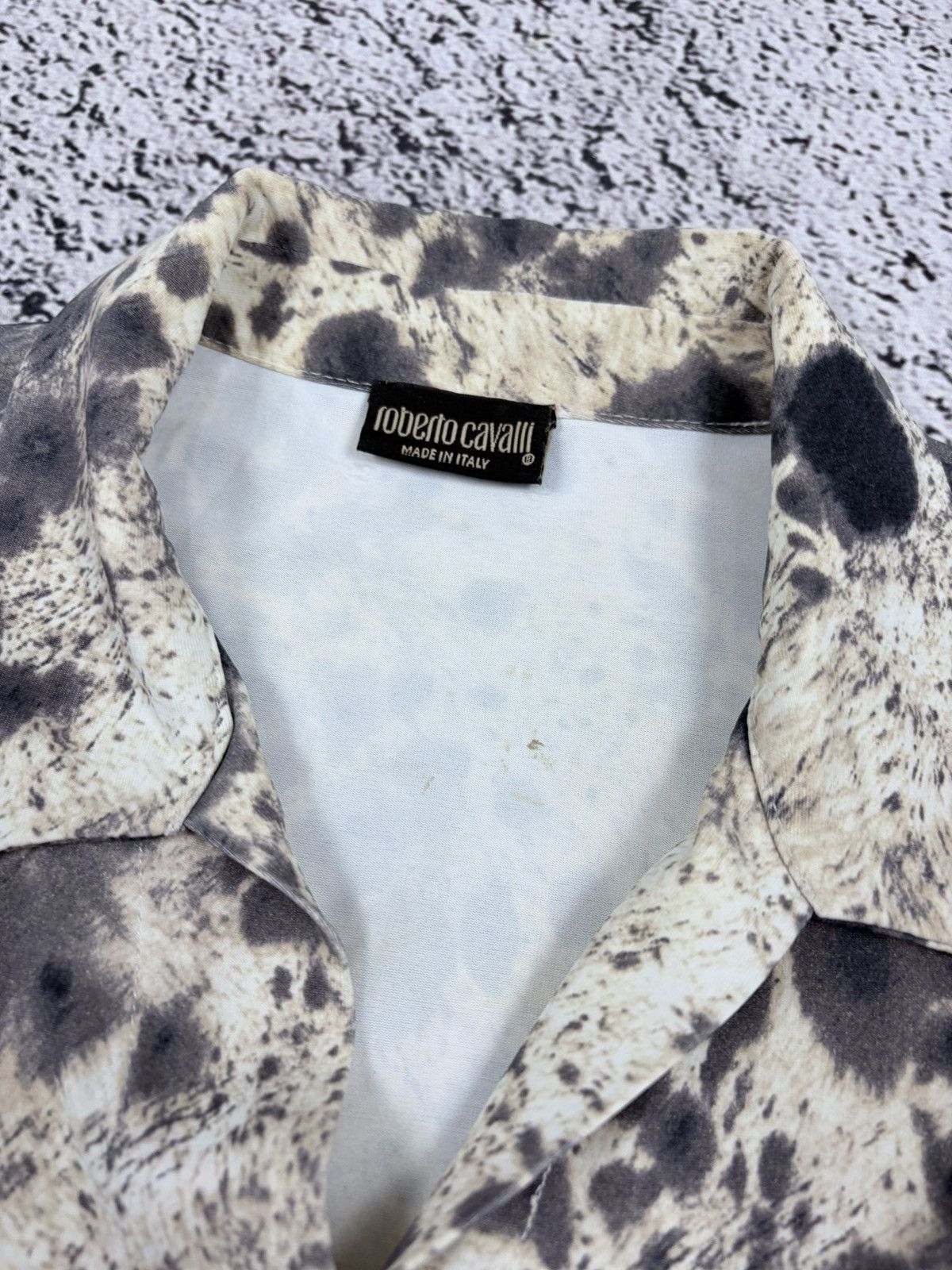 Roberto Cavalli Vintage Roberto Cavalli Y2K Animal Pattern AOP Print Shirt Size M / US 6-8 / IT 42-44 - 4 Thumbnail