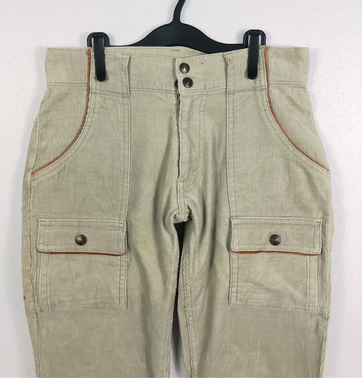 Levi's Rare Vintage Levi's Red Tab Corduroy Bush Pants Size US 28 / EU 44 - 2 Thumbnail
