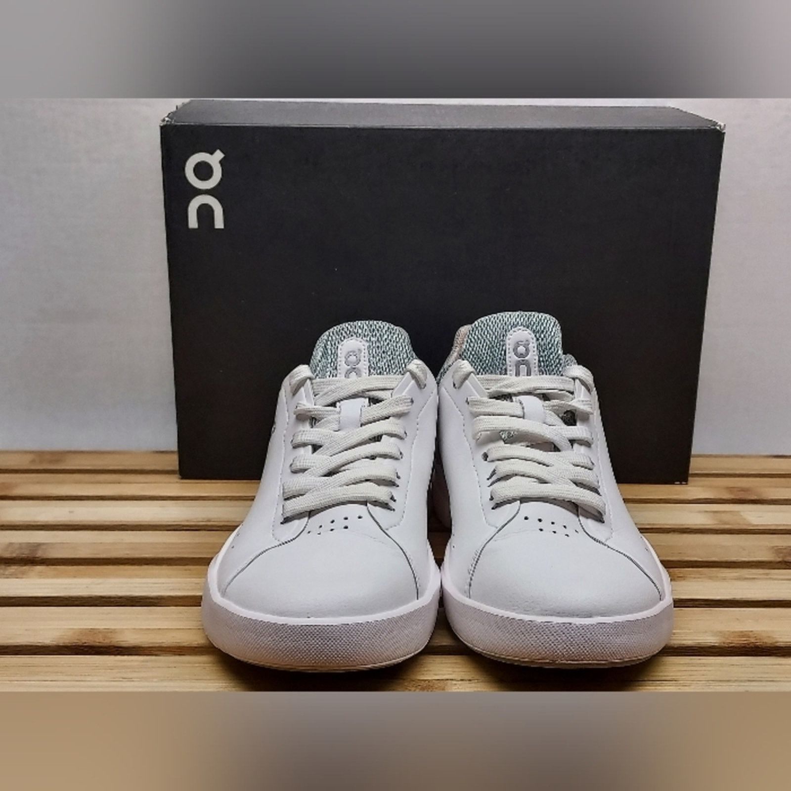 Other On Cloud Womens Roger Advantage White Athletic Shoes Size 7 Size US 7 / IT 37 - 5 Thumbnail