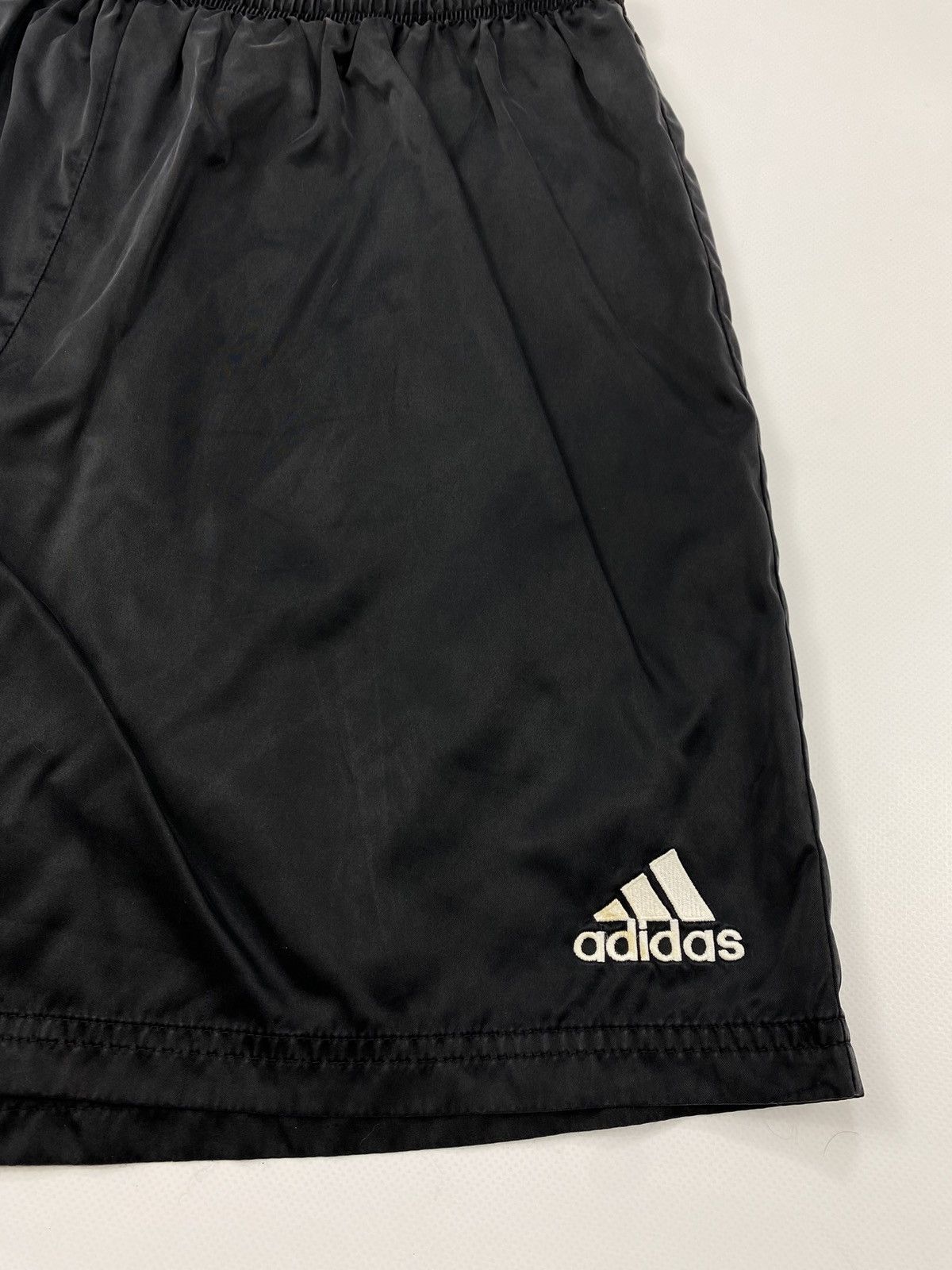 Adidas 🔥LASTDROP🔥 #4 Vintage Adidas Graphite Black Nylon Shorts Size US 34 / EU 50 - 5 Thumbnail