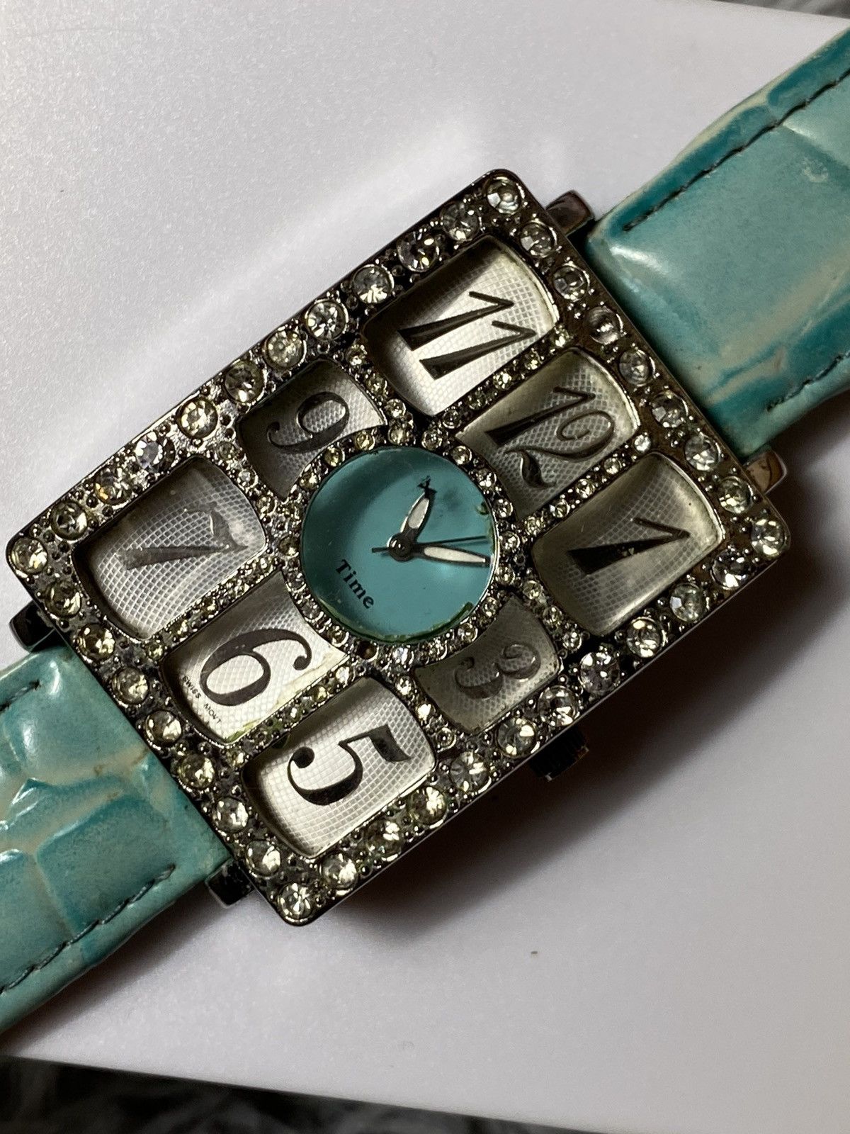 Jewelry Turquoise Gem-Studded Watch - Unique Bold Design Size ONE SIZE - 7 Thumbnail
