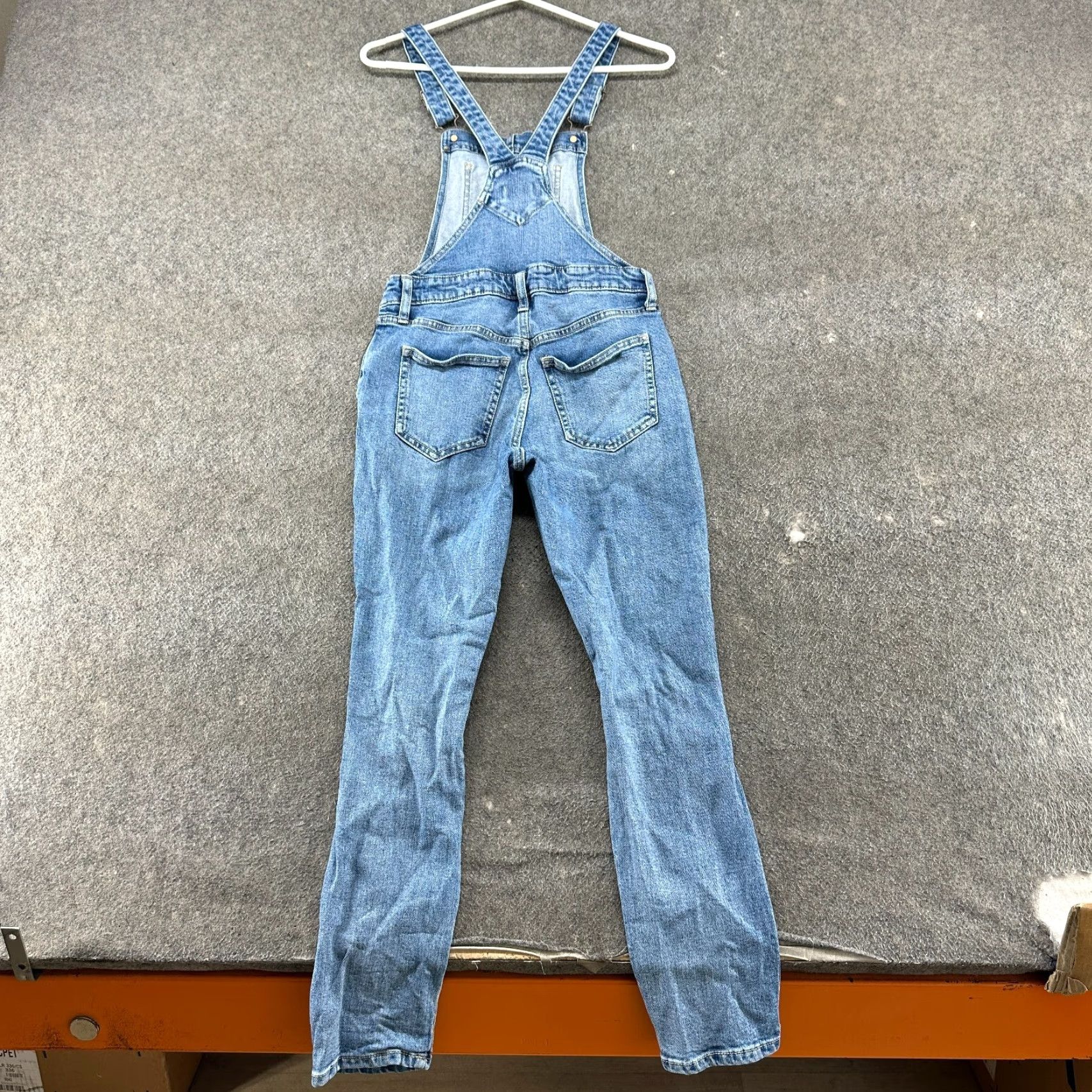 Old Navy Old Navy Overall Women 2 Blue Bib Skinny Stretch Denim Cotton Distressed Size 26" / US 2 / IT 38 - 6 Thumbnail