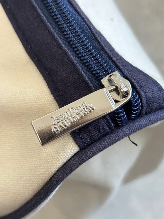 Jean Paul Gaultier Jean Paul Gaultier White & Navy Canvas Striped Handle Bag Size ONE SIZE - 12 Thumbnail