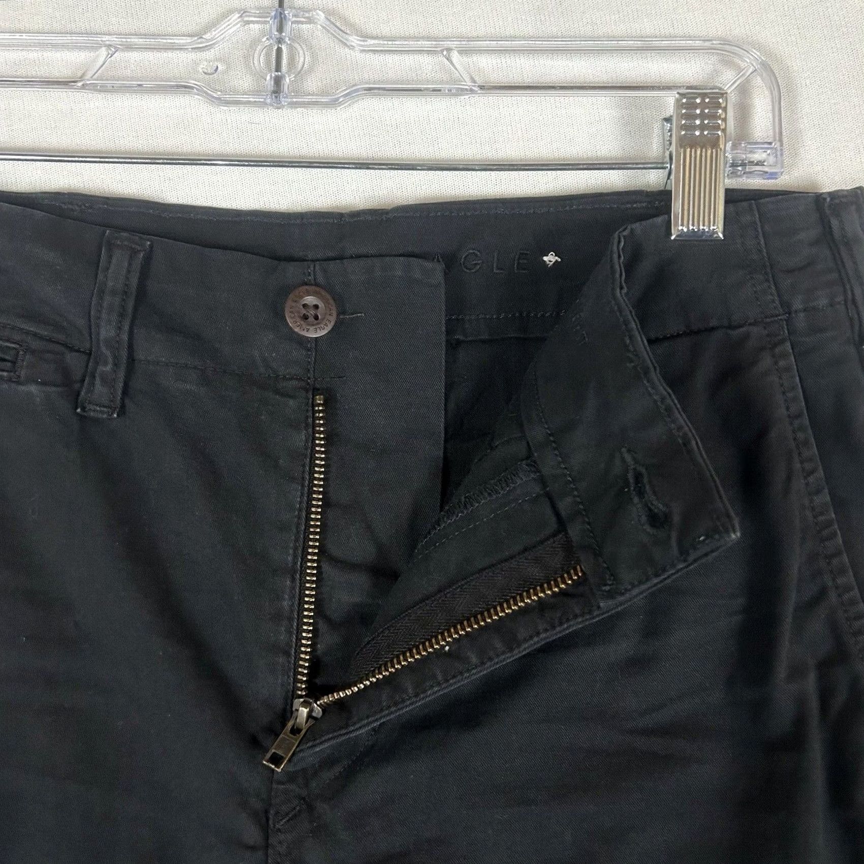 American Eagle Outfitters American Eagle Jeans Mens 28x30 Straight Regular Stretch Black Next Level Flex Original Rise Mid 10-12 In Inseam 30 AEO Size US 28 / EU 44 - 2 Thumbnail