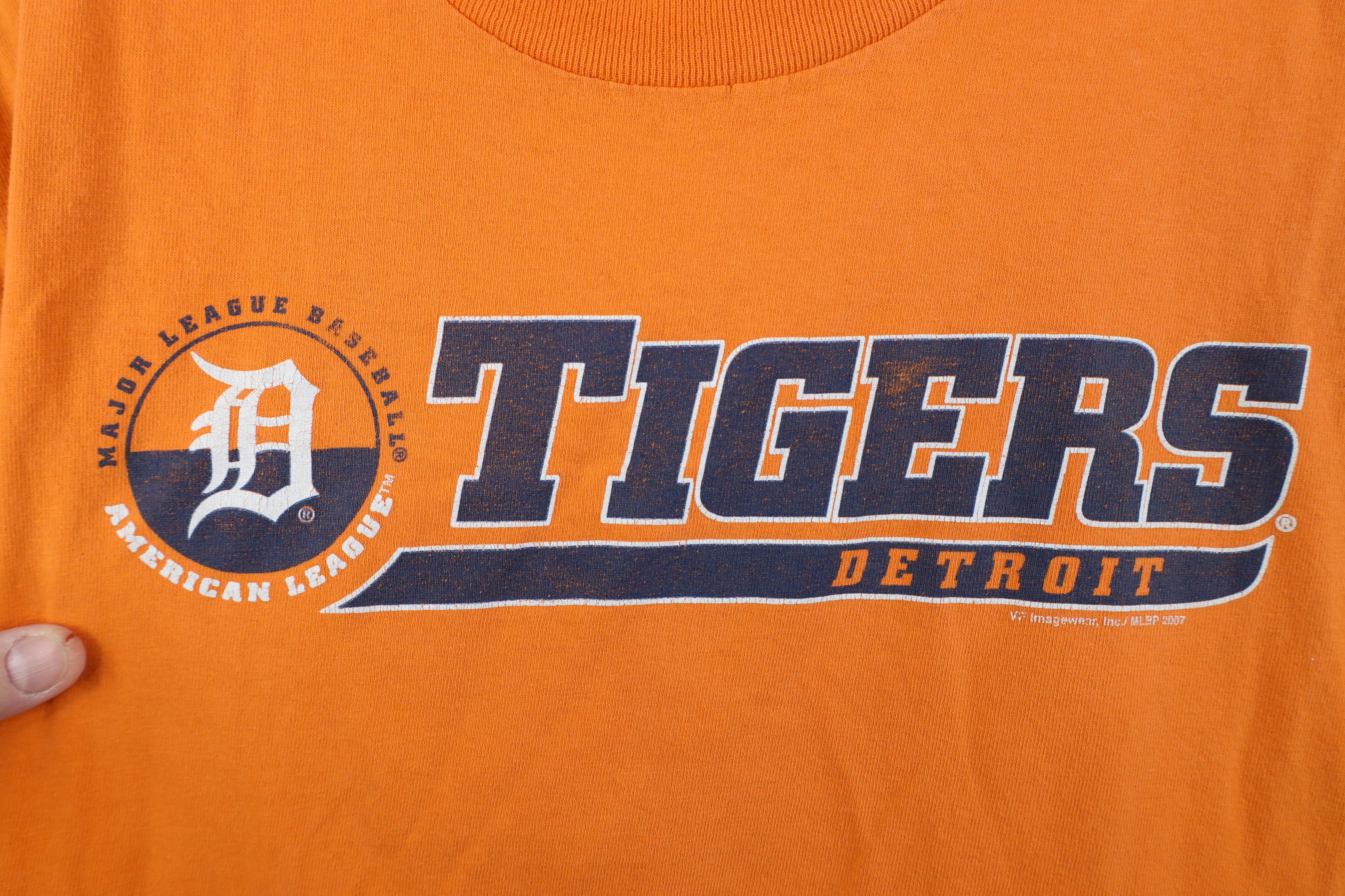 Vintage Vintage Y2K Old English D Detroit Tigers Baseball T-Shirt Size US M / EU 48-50 / 2 - 4 Thumbnail