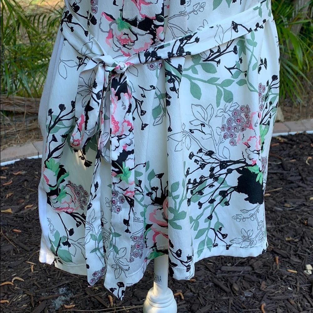 Designer Two Hearts Floral Maternity Blouse with Tie, XL Size XL / US 12-14 / IT 48-50 - 2 Thumbnail